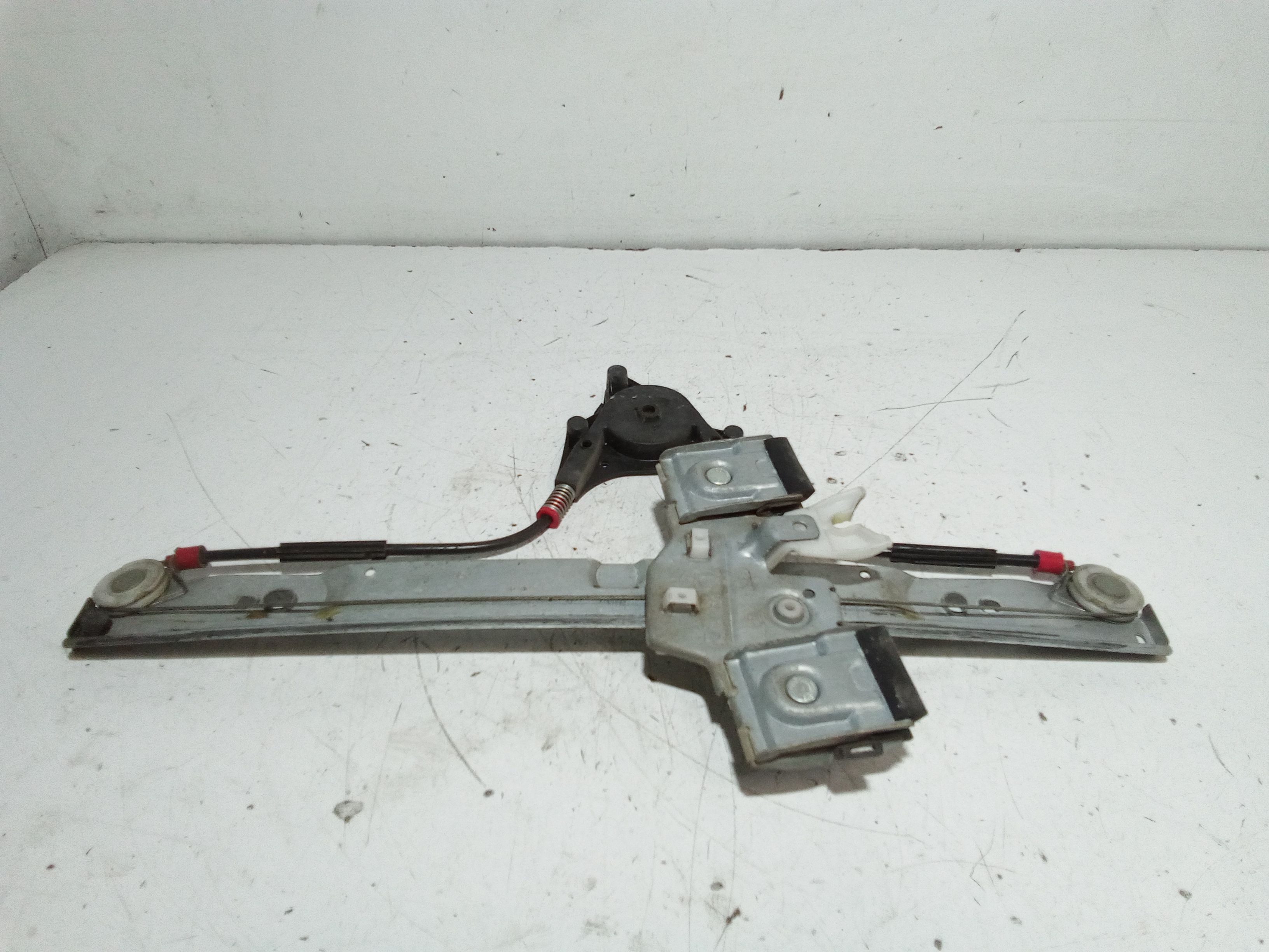 Alzacristallo Porta Ant. Sinistro 1705379 Usato