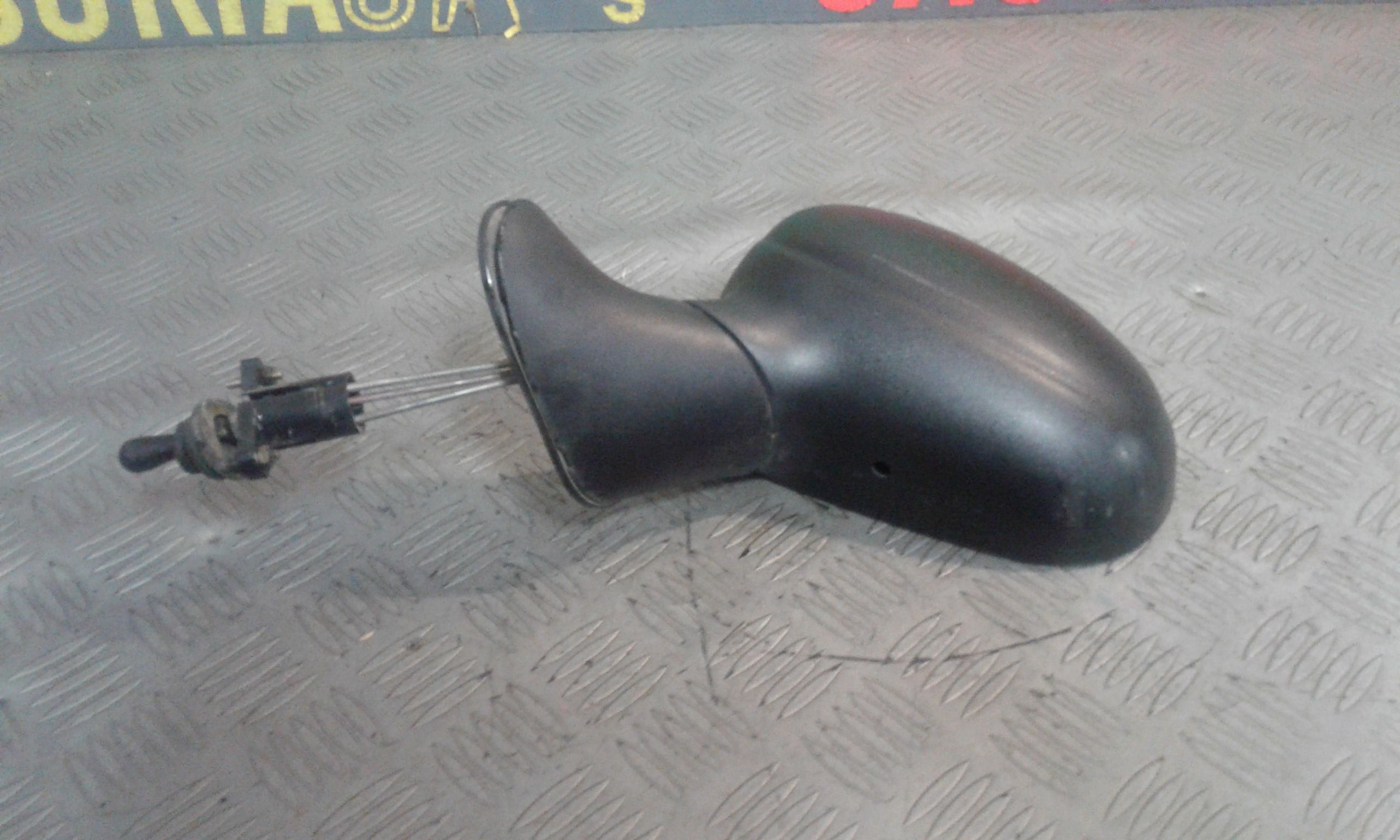 Retrovisore Est. Sinistro Usato