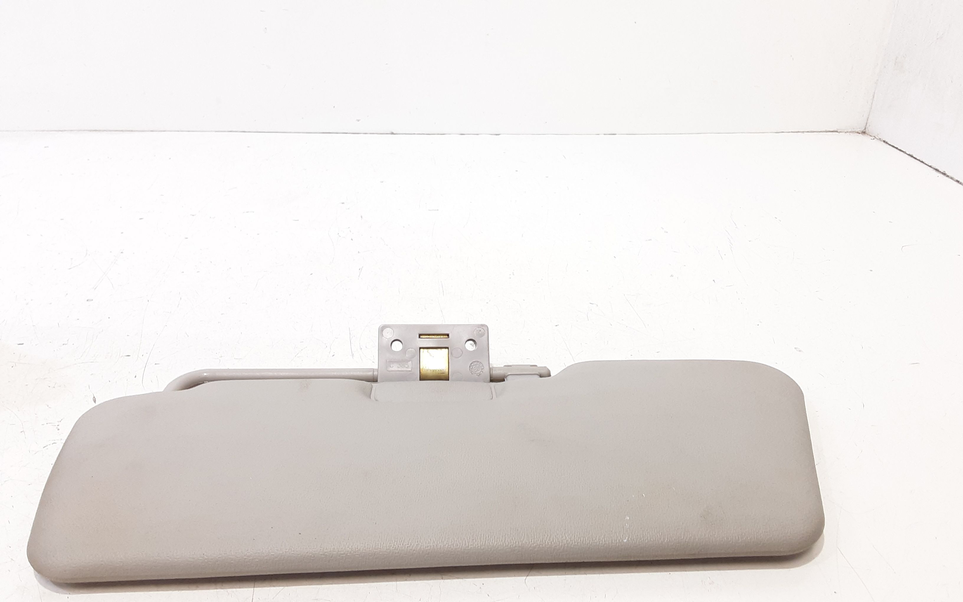 Aletta Parasole Parabrezza Destro 735244339 Usato