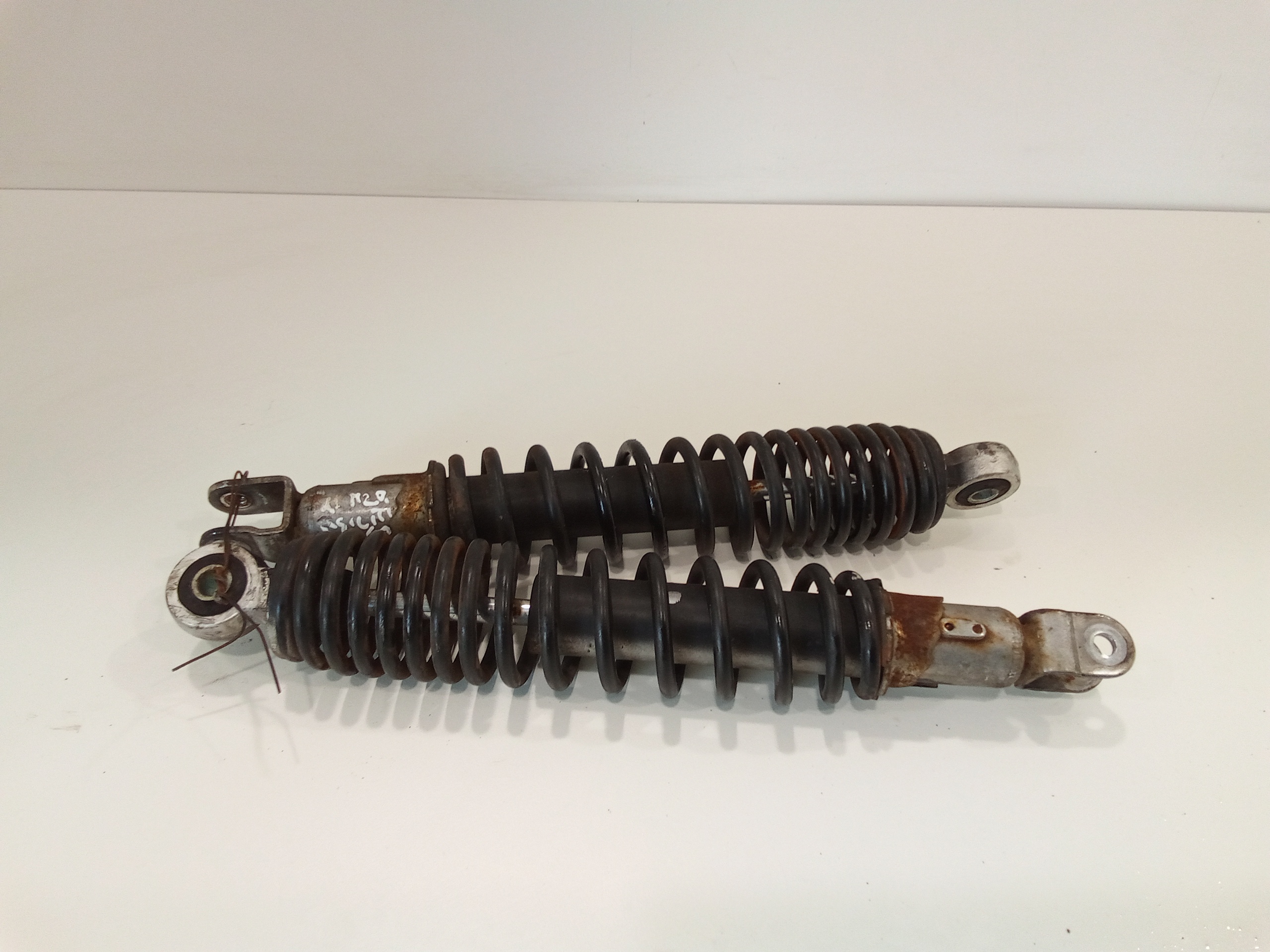 Ammortizzatore Post. Destro + Ammortizzatore Post. Sinistro Usato