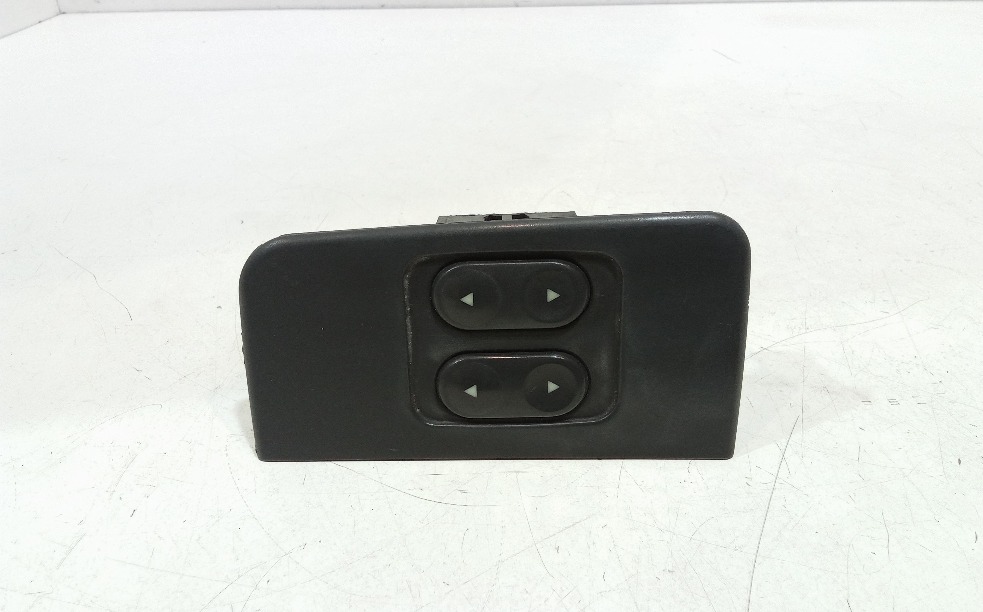 Interruttore Alzacristalli Porta Ant. Sinistro Usato