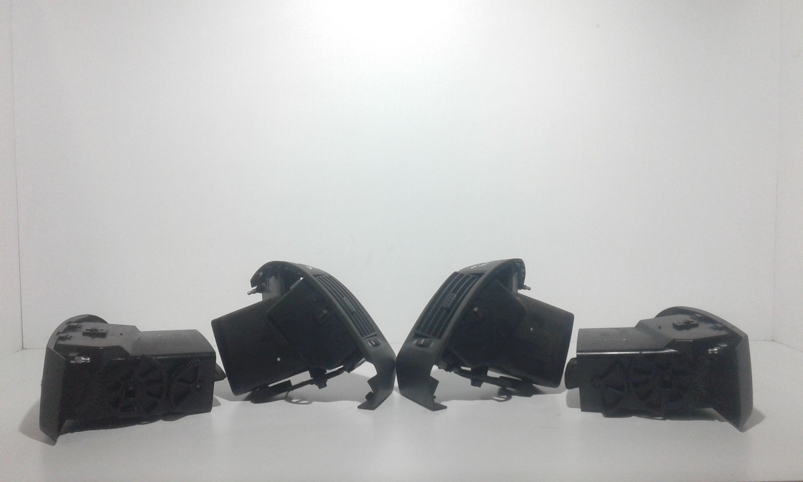 Condotto Aria Bocchette Centr. Sup. Cruscotto Usato