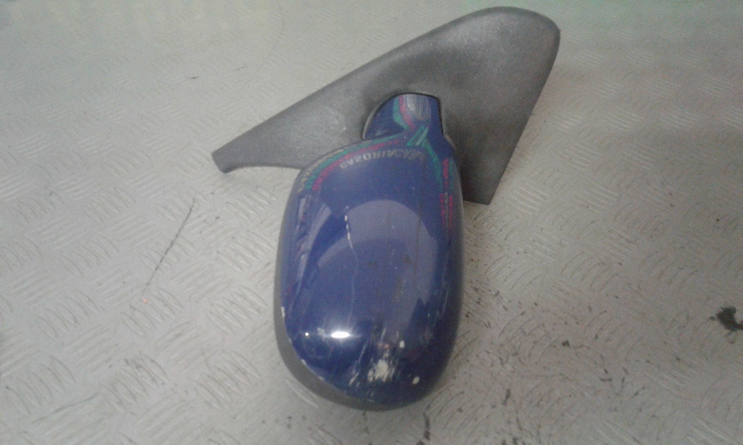 Retrovisore Est. Destro Usato