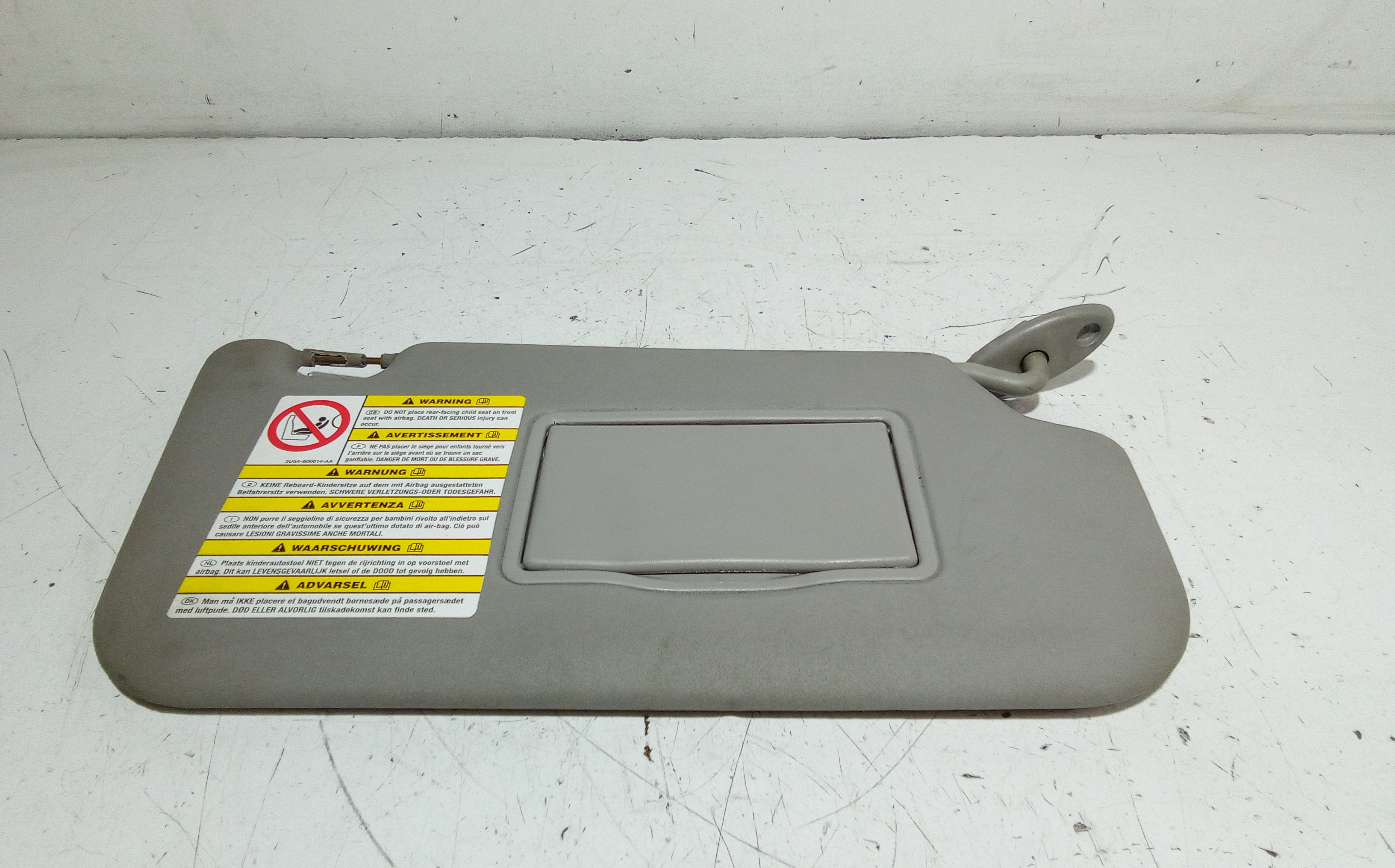 Aletta Parasole Parabrezza Destro Usato