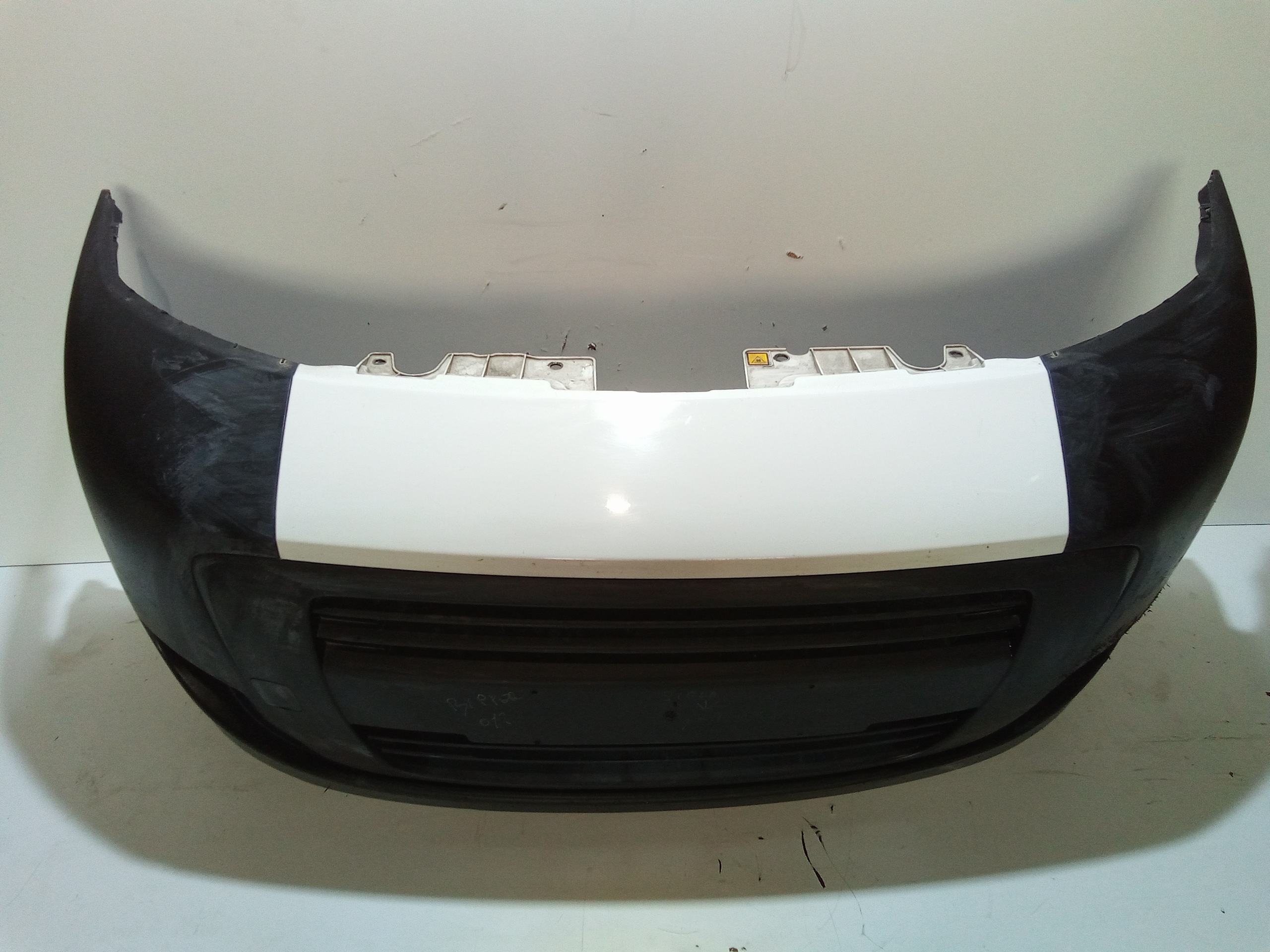 Paraurti Ant. Compl. Usato