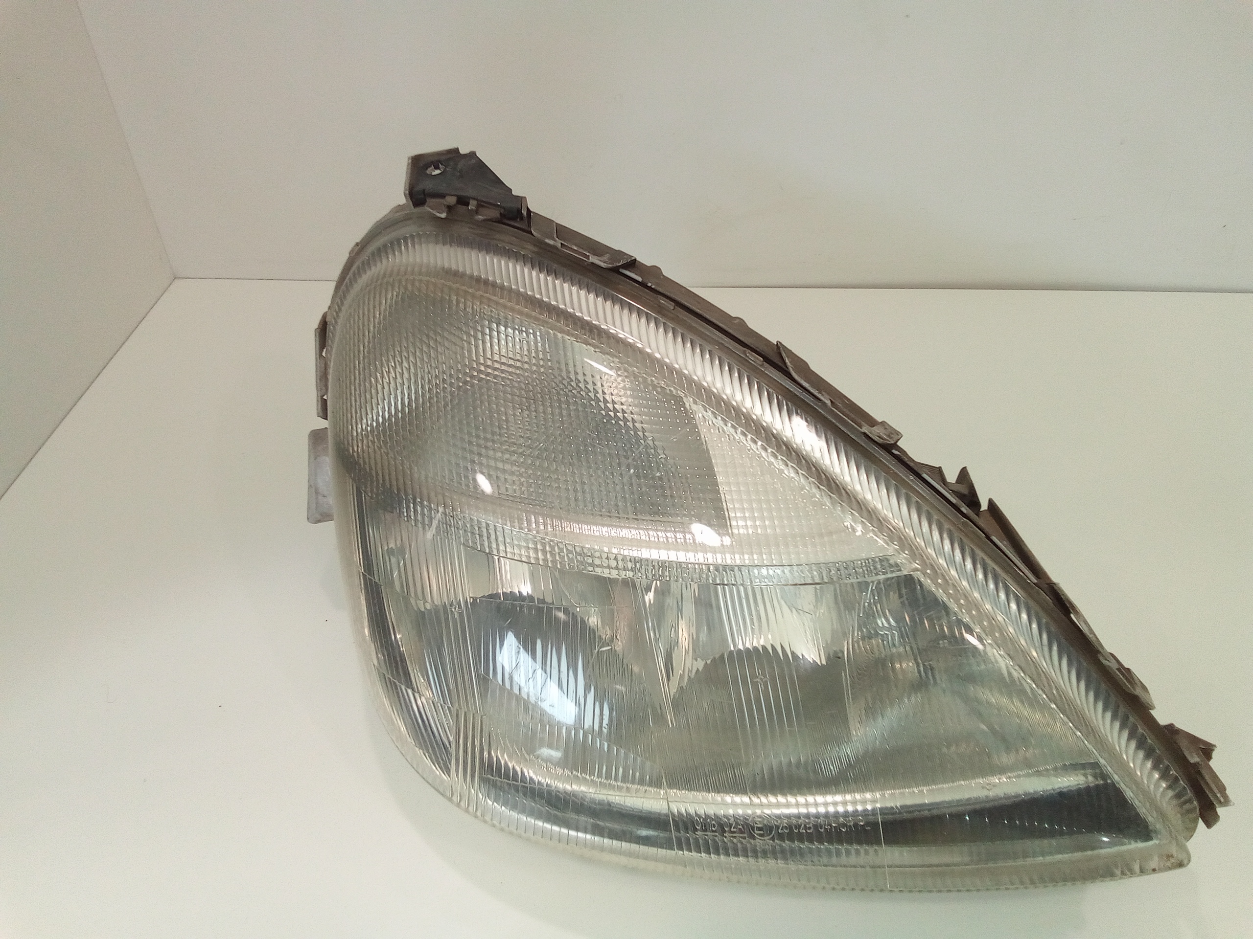 Proiettore Destro A1688202461 Usato