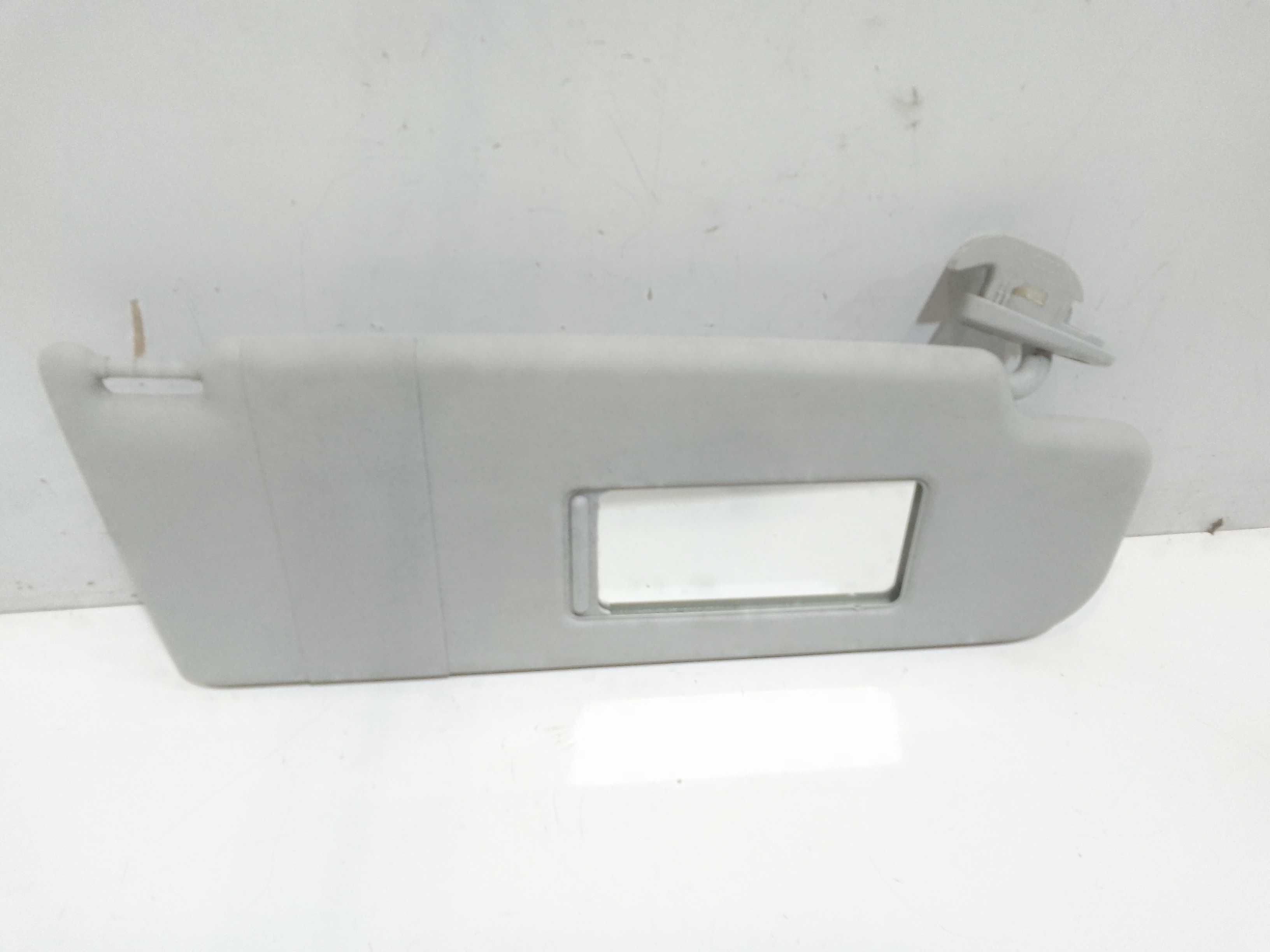 Aletta Parasole Parabrezza Destro 6Q0857552F2F4 Usato