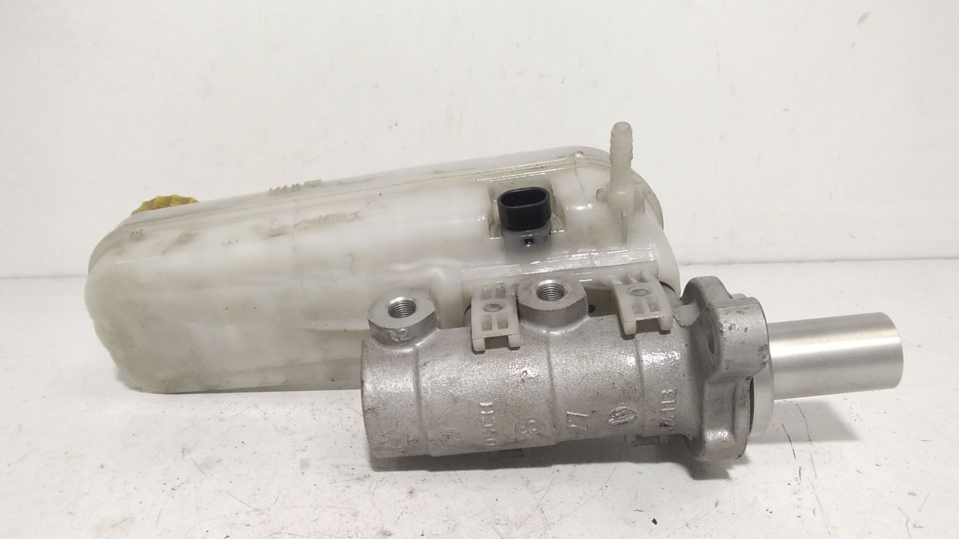 Pompa Comando Freni 1669577480 Usato