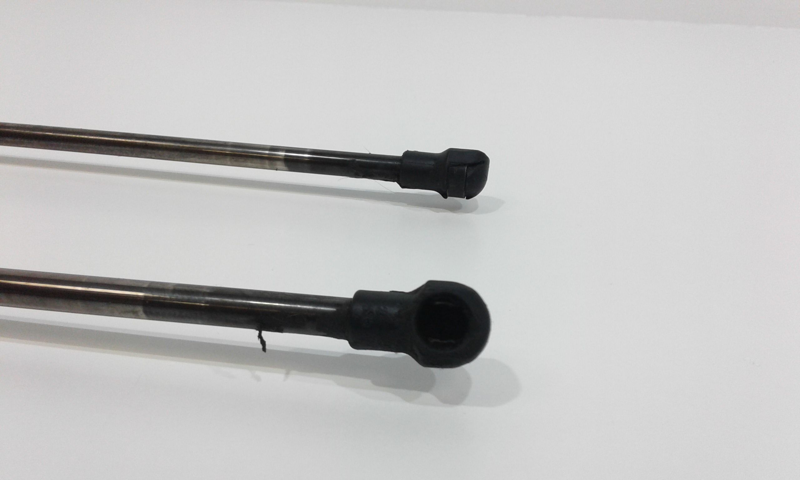 Cerniera Cofano Post. Destro Usato