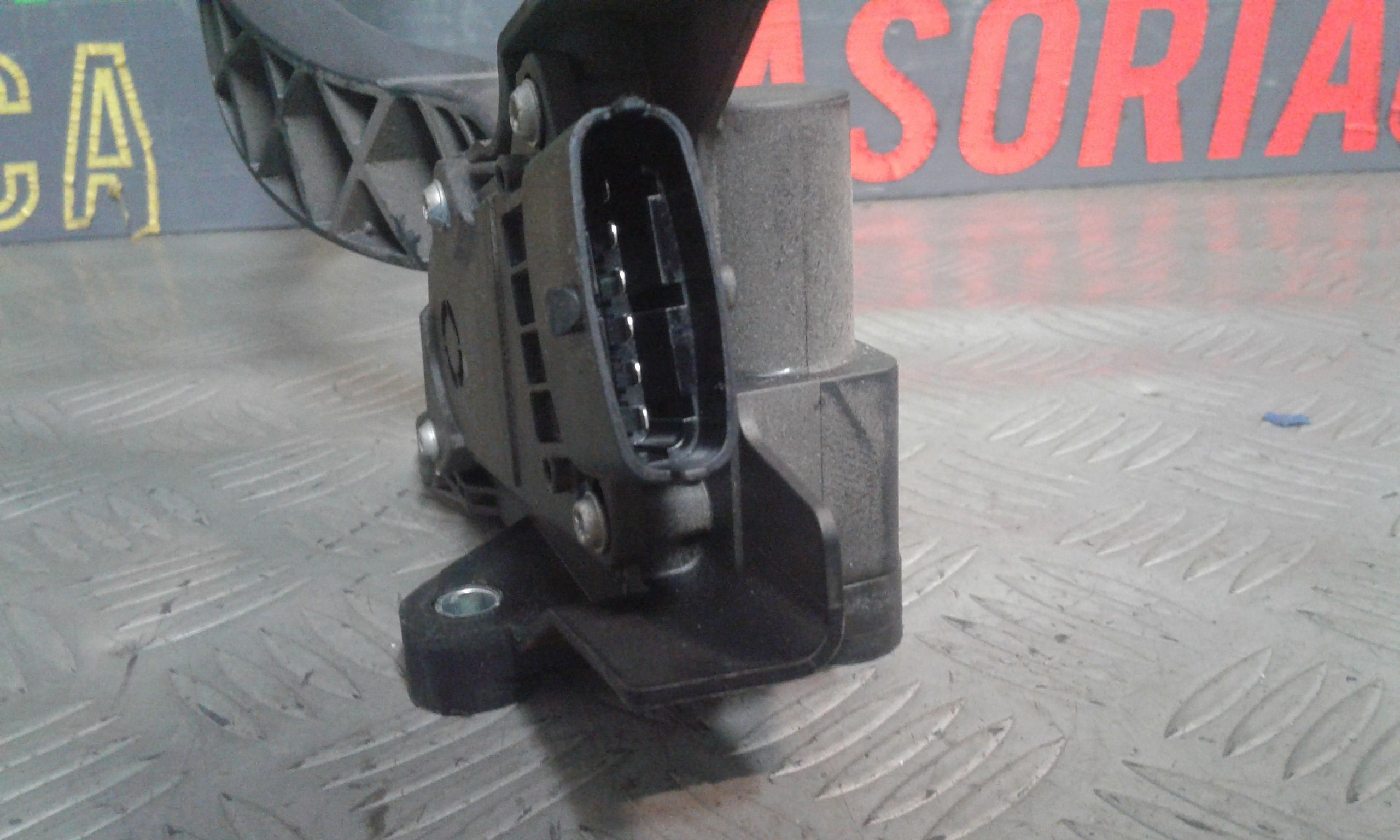 Pedale Acceleratore 51780555 Usato