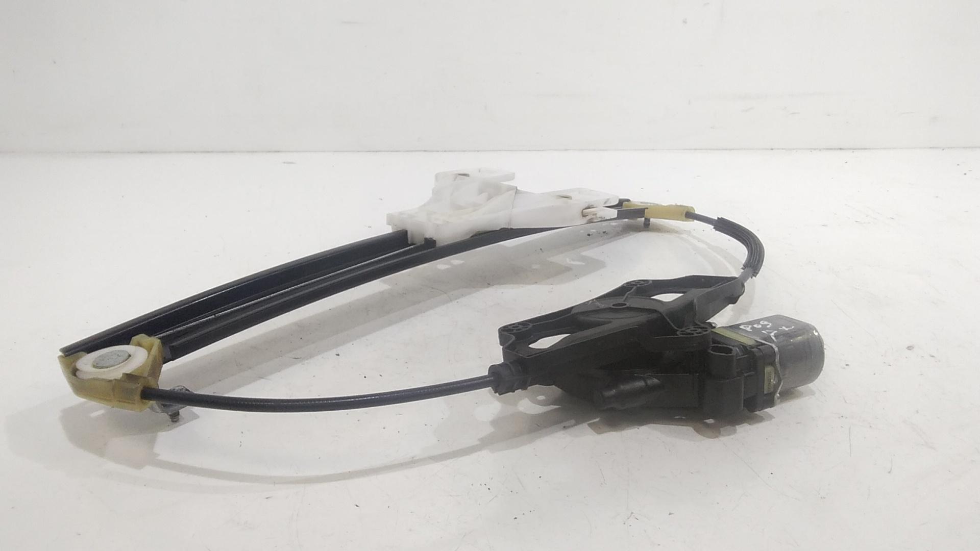 Alzacristallo Porta Post. Destro Usato