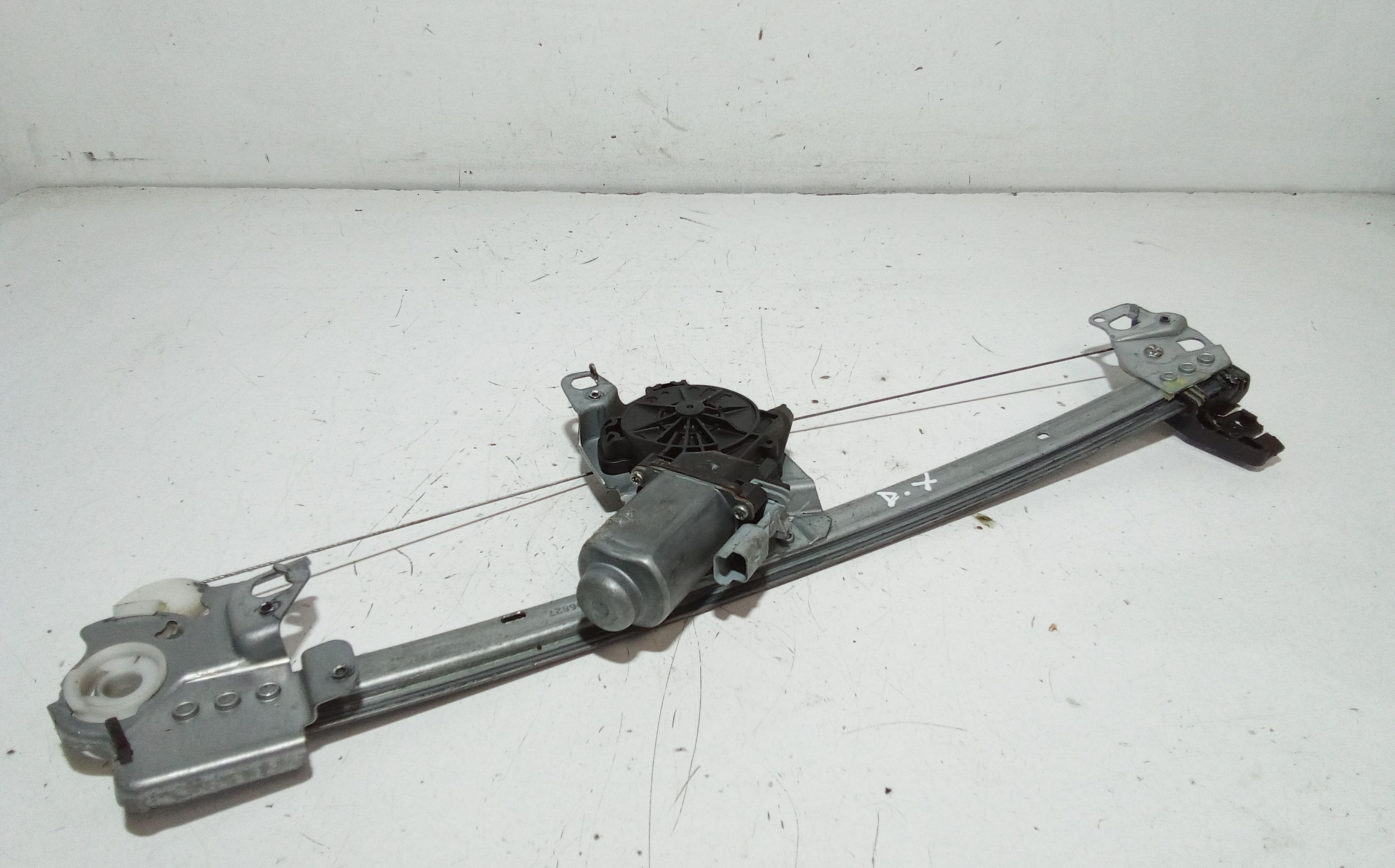 Alzacristallo Porta Ant. Destro Usato