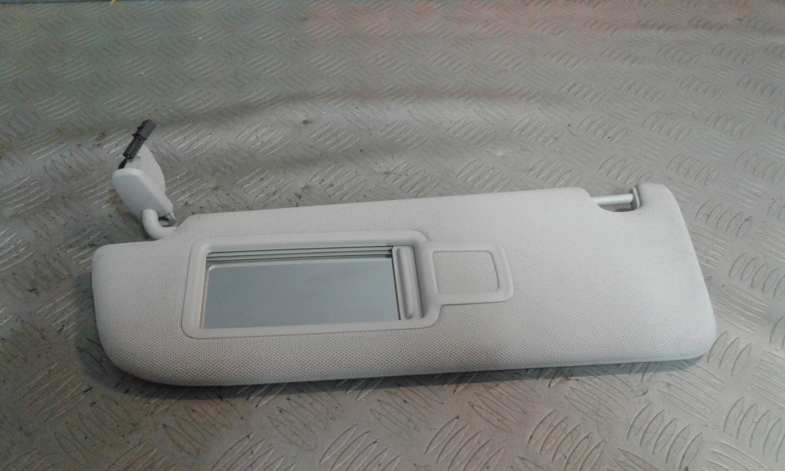 Aletta Parasole Parabrezza Sinistro Usato