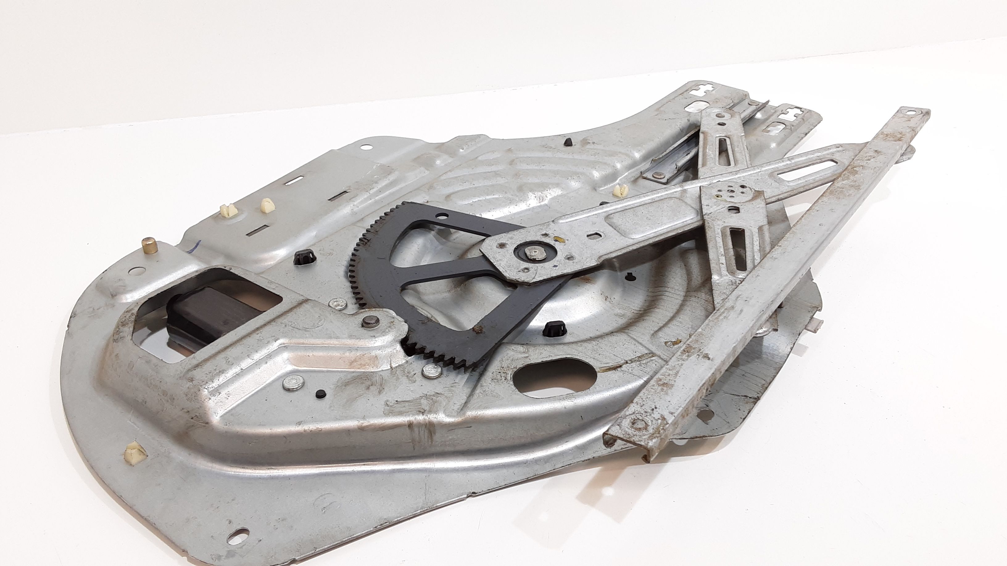 Alzacristallo Porta Ant. Sinistro Usato