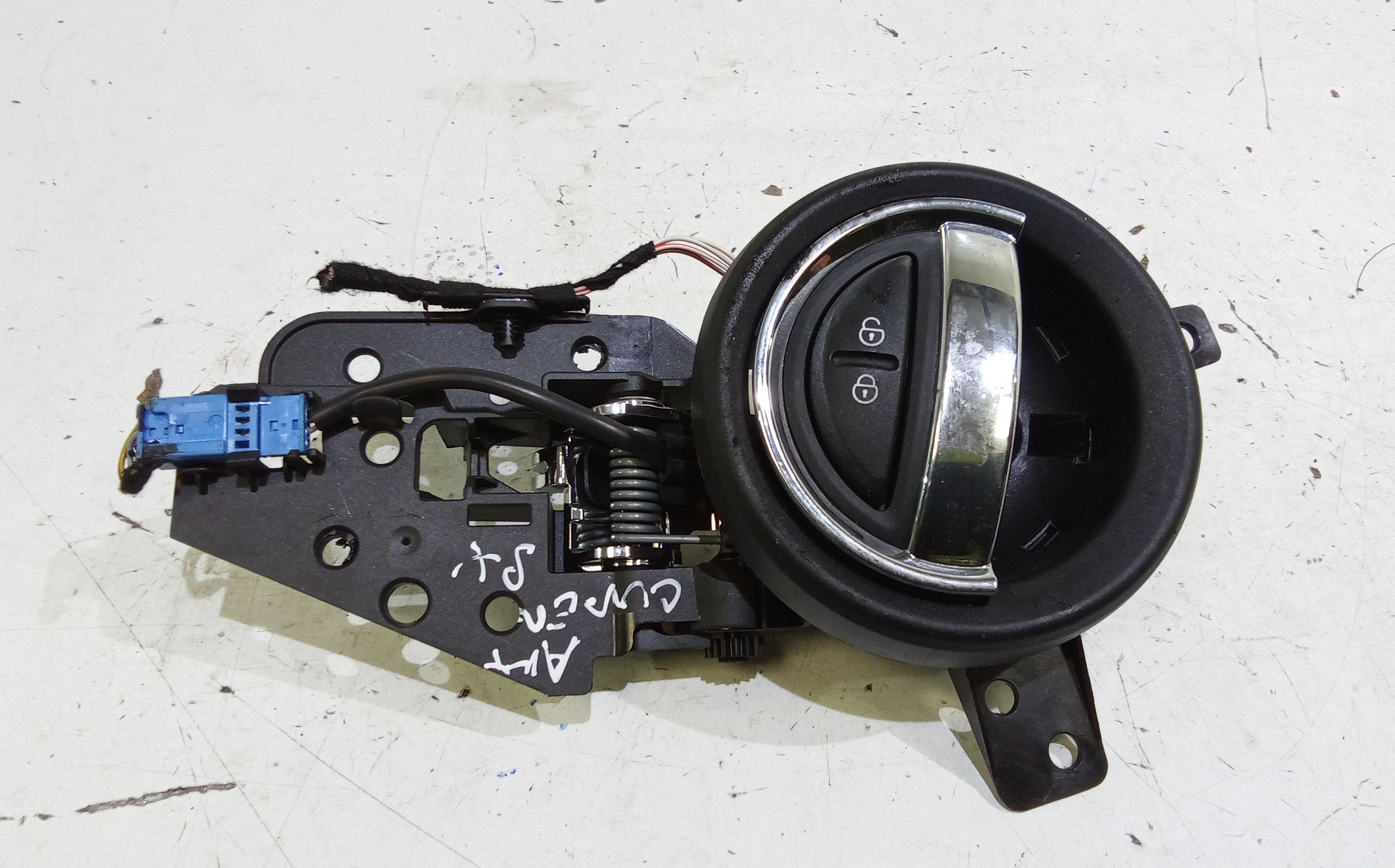 Maniglia Int. Apertura Porta Ant. Sinistro 51417360833 Usato