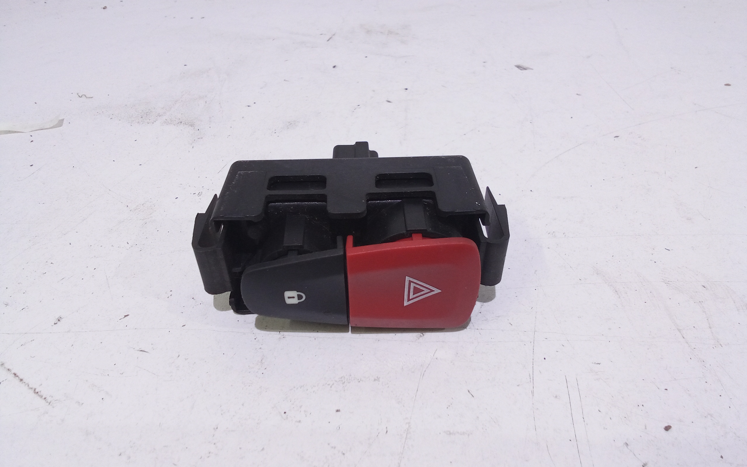 Interruttore Luci Emergenza Usato