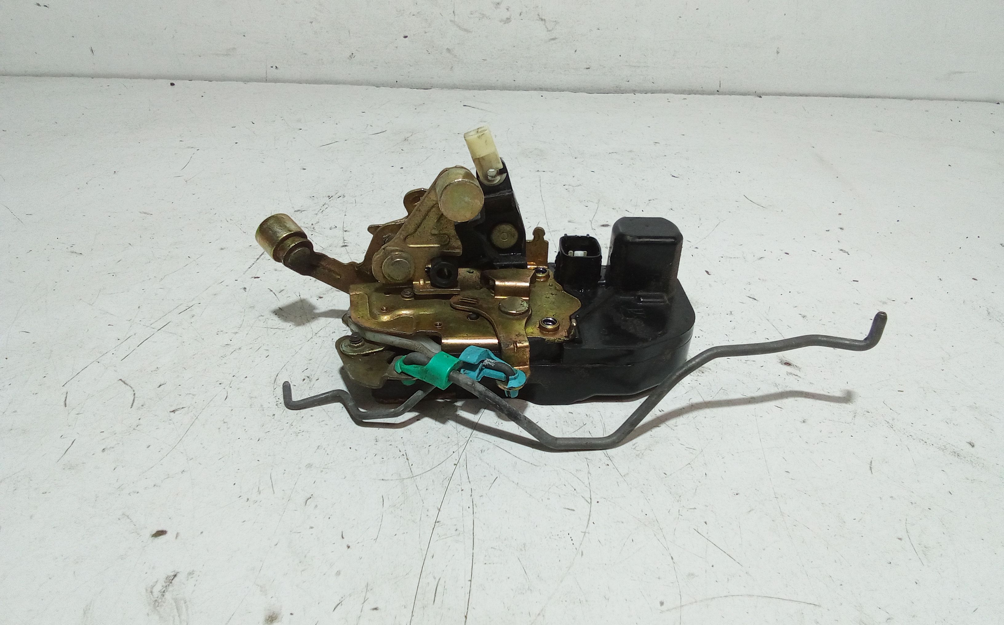 Serratura Porta Ant. Sinistro K05109866AB Usato