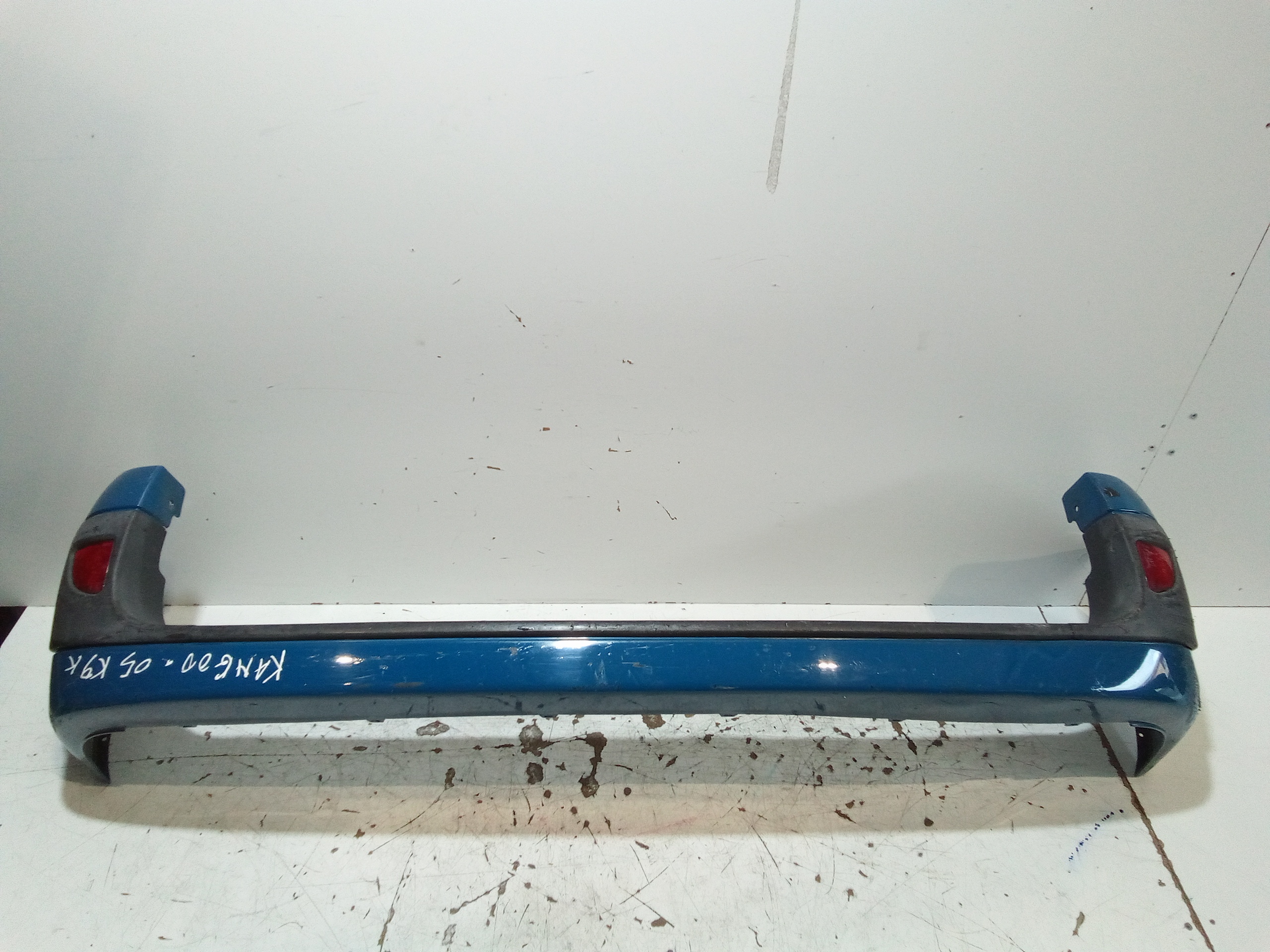 Paraurti Post. 8200137256 Usato