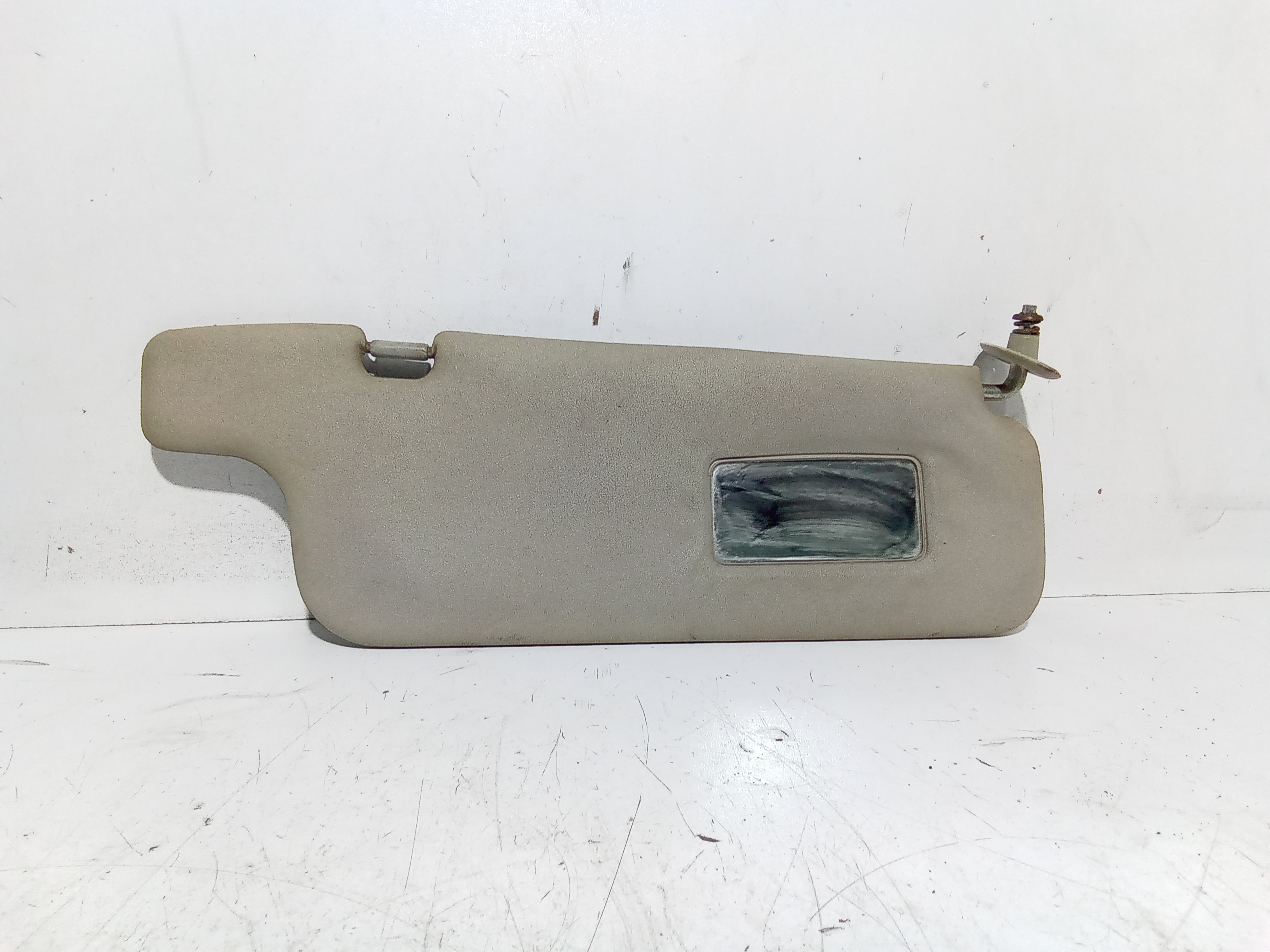 Aletta Parasole Parabrezza Destro 7431052041B0 Usato