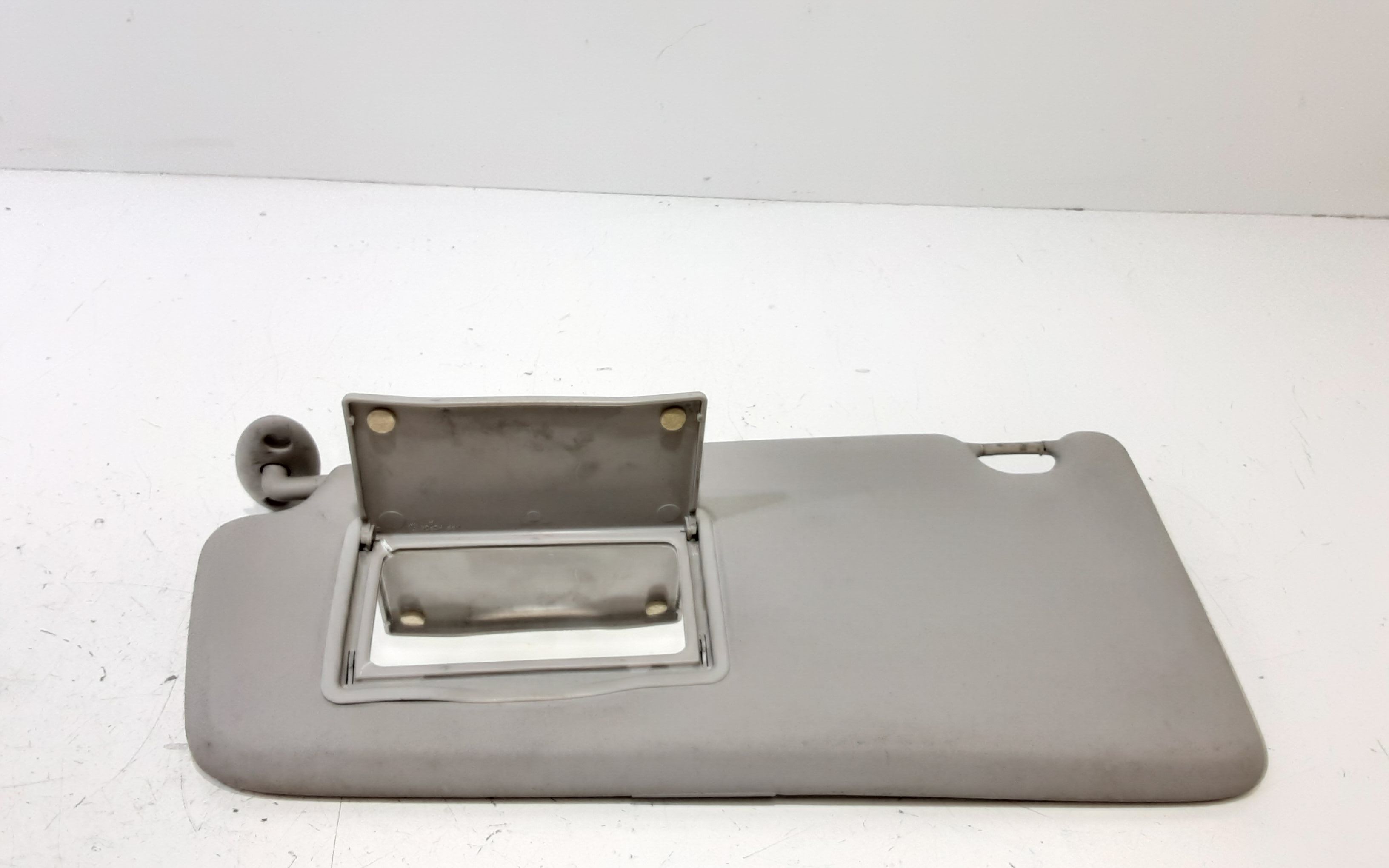 Aletta Parasole Parabrezza Sinistro 1599321 Usato