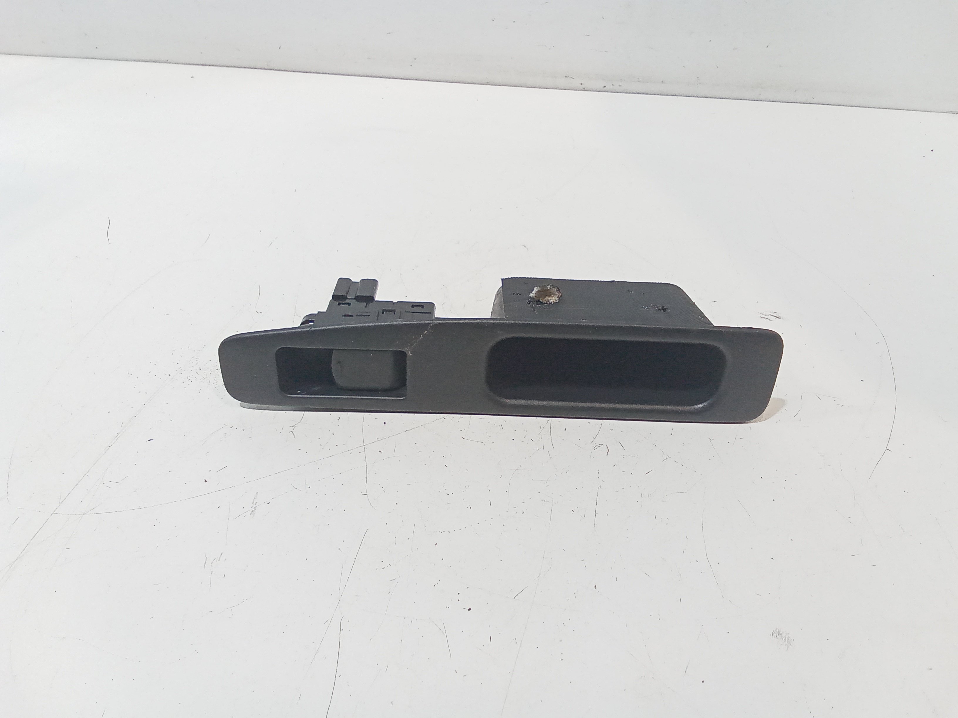 Interruttore Alzacristalli Porta Post. Sinistro 25411BR00A Usato