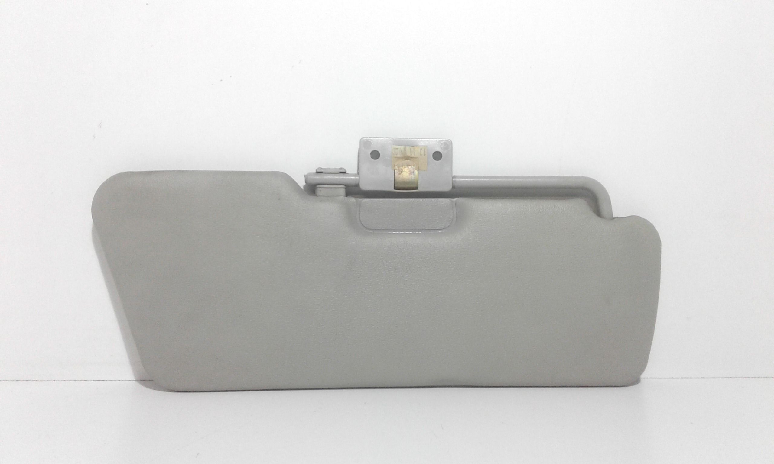 Aletta Parasole Parabrezza Sinistro 735244330 Usato