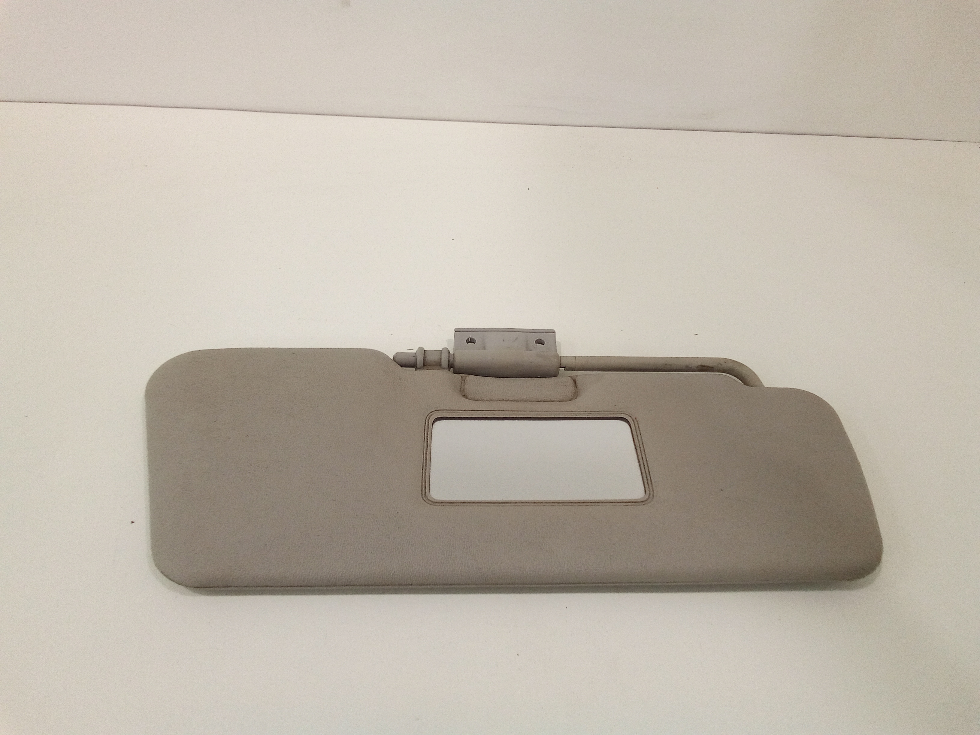 Aletta Parasole Parabrezza Destro 735244339 Usato