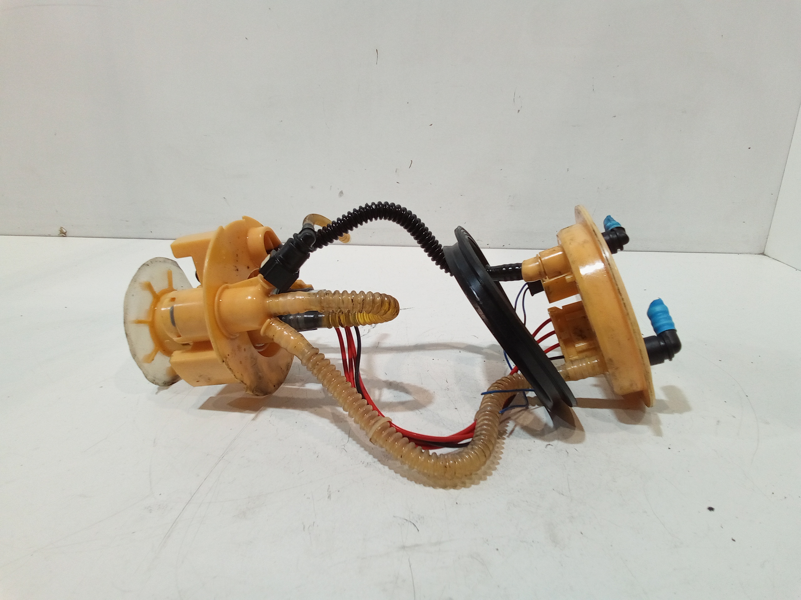 Pompa Carburante 4M4919088E Usato