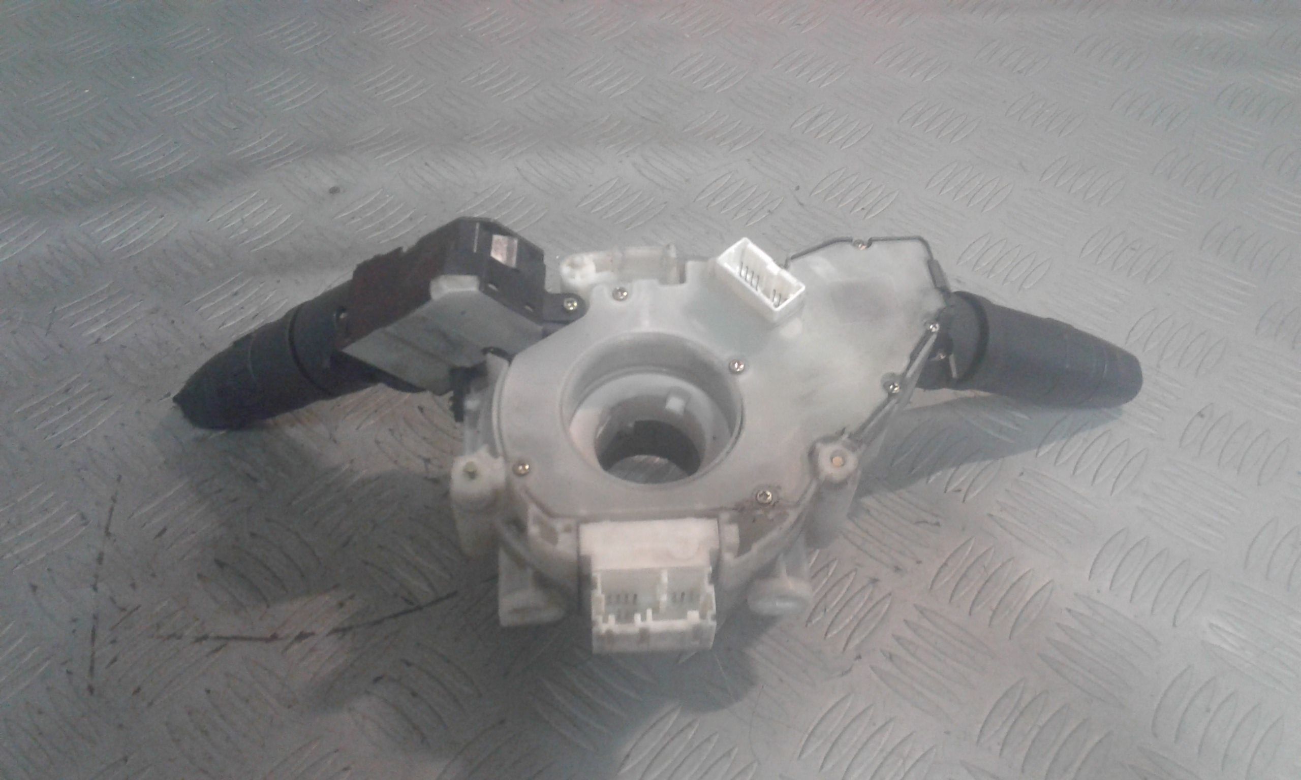 Devioguidasgancio Compl. 25560AX786 Usato