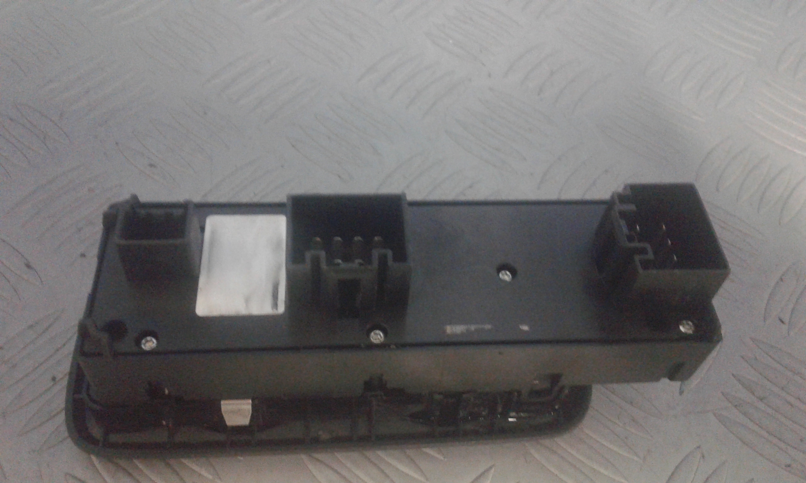 Interruttore Alzacristalli Porta Ant. Sinistro Usato