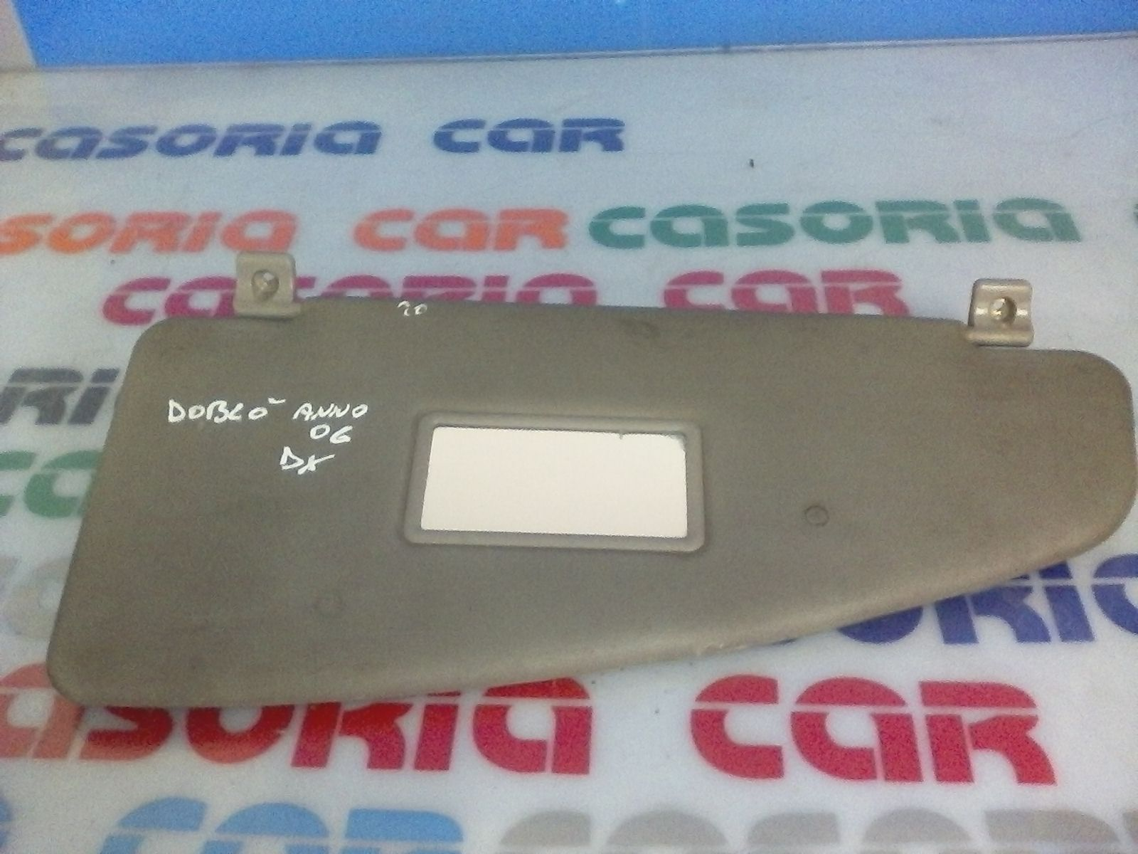 Aletta Parasole Parabrezza Destro 735417501 Usato