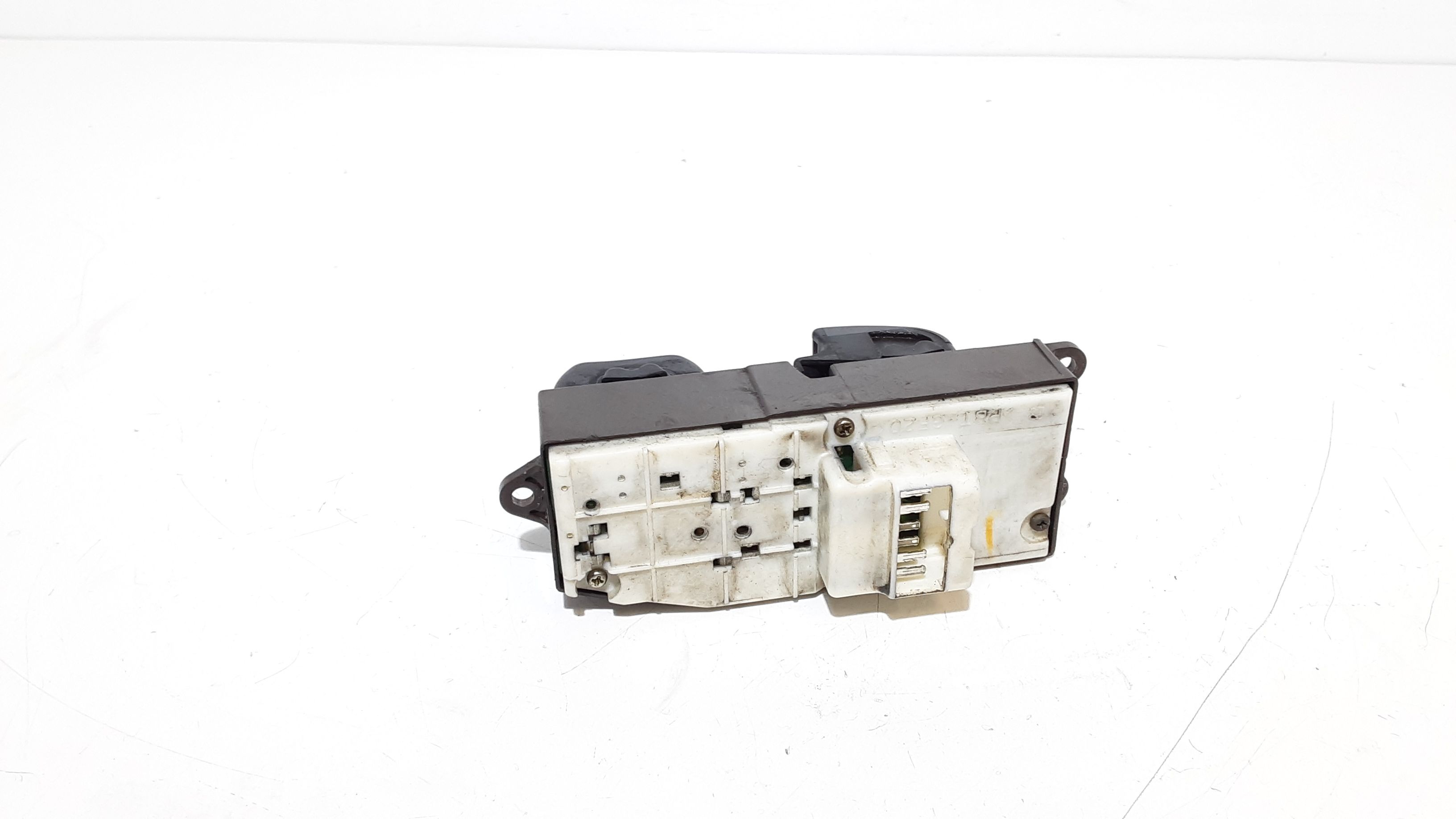 Interruttore Alzacristalli Porta Ant. Sinistro 8482010100 Usato