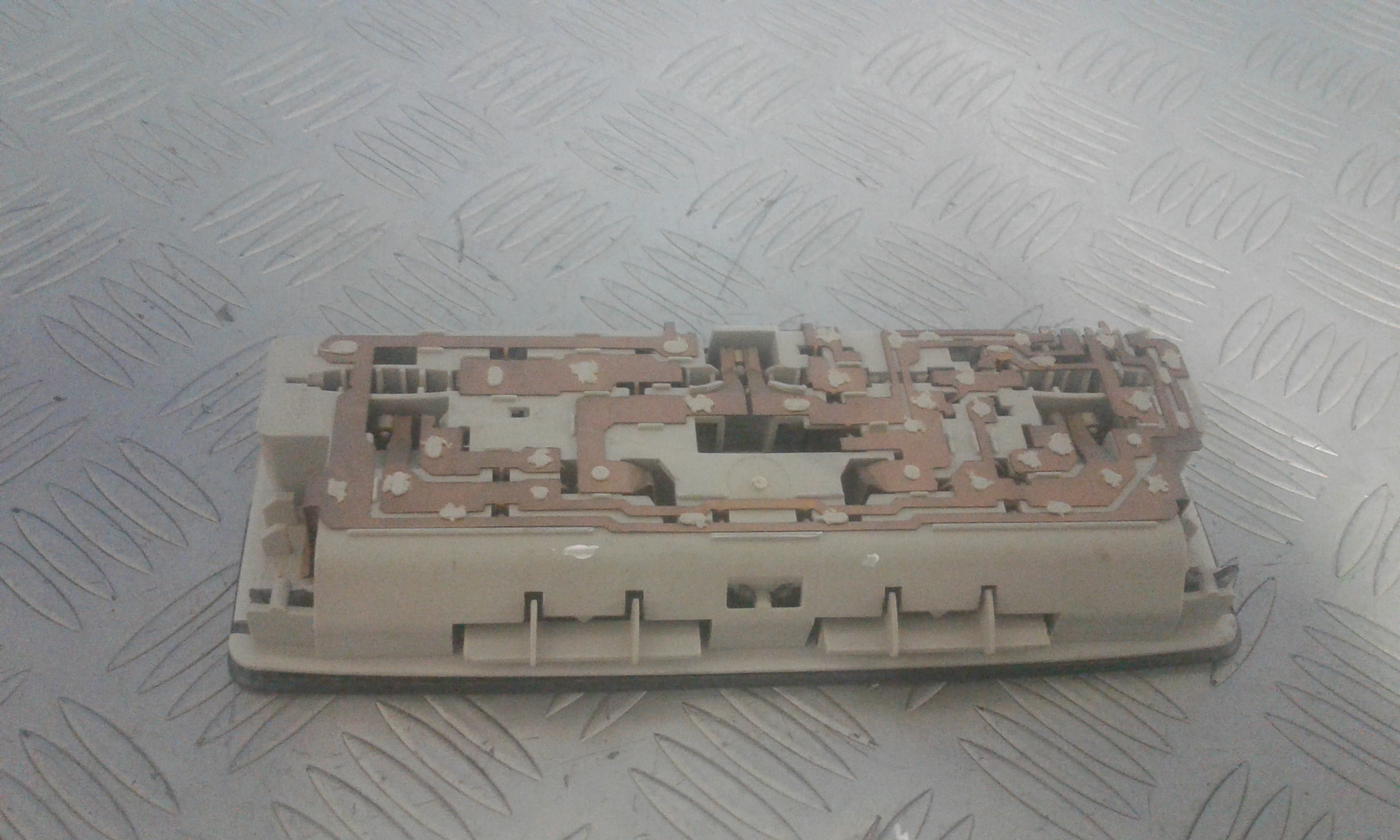 Luce Cortesia Ant. Tetto 8200379368 Usato