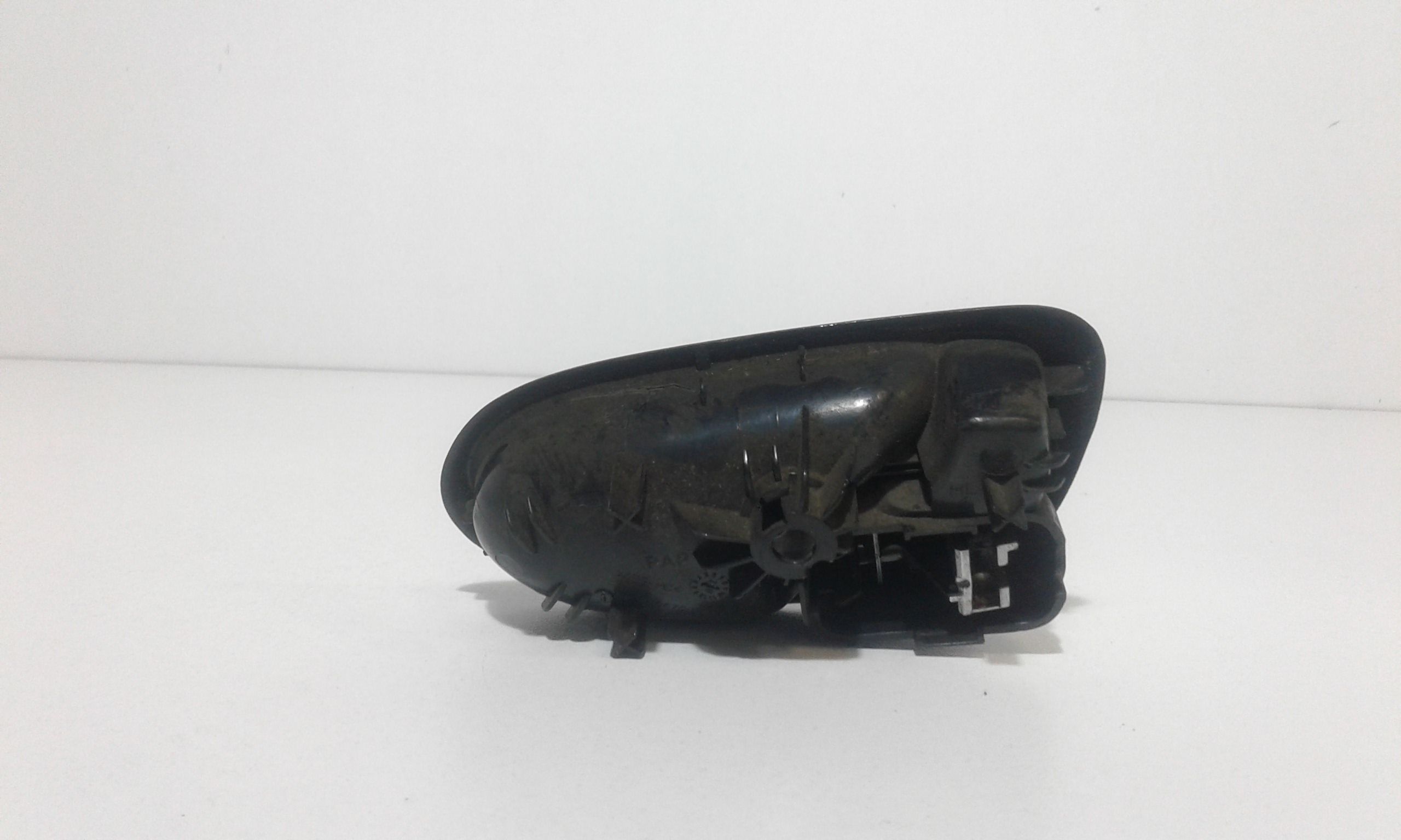 Maniglia Int. Apertura Porta Post. Sinistro 806719F500 Usato