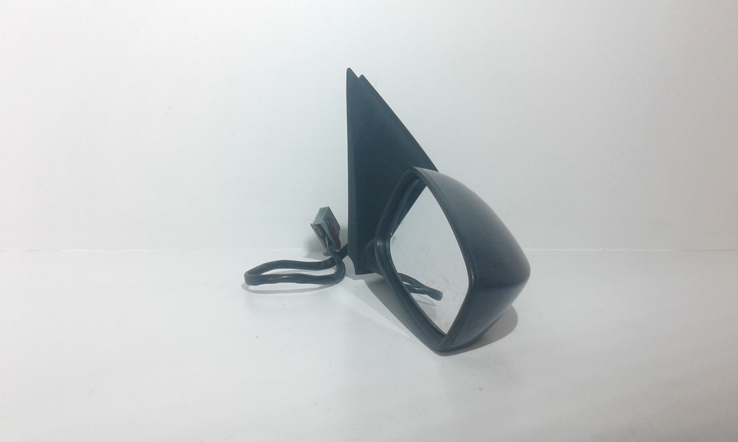 Retrovisore Est. Destro Usato