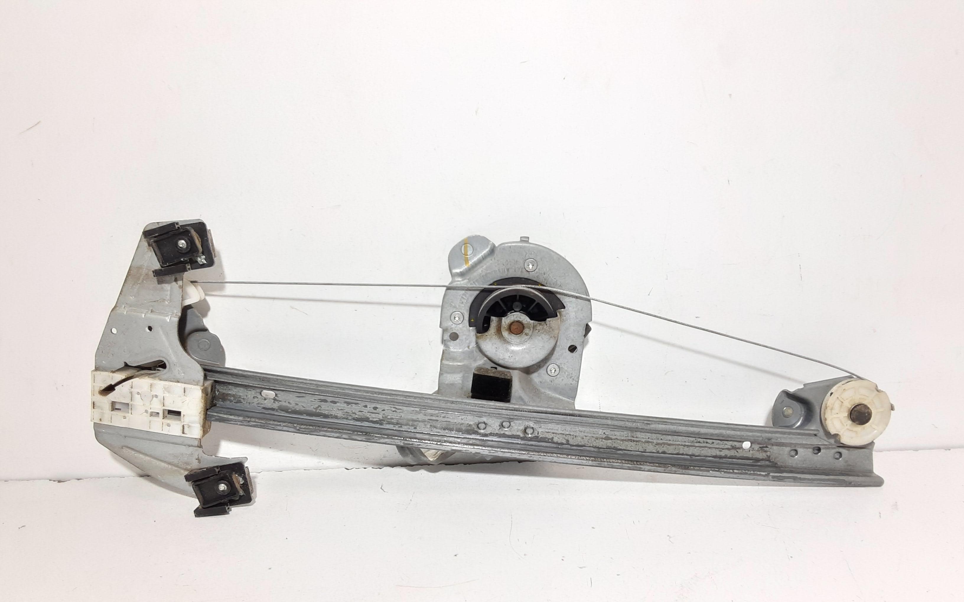 Alzacristallo Porta Ant. Sinistro 9221V7 Usato