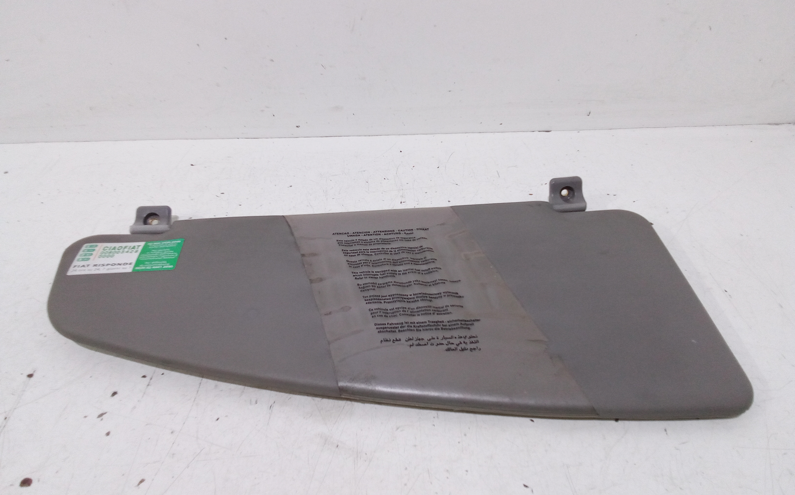 Aletta Parasole Parabrezza Sinistro 735294018 Usato