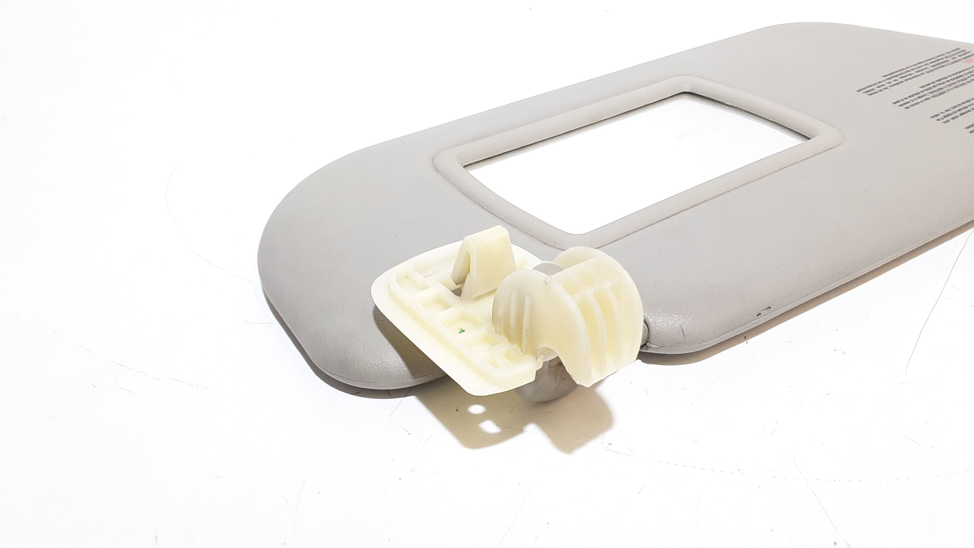 Aletta Parasole Parabrezza Destro 8200294229 Usato