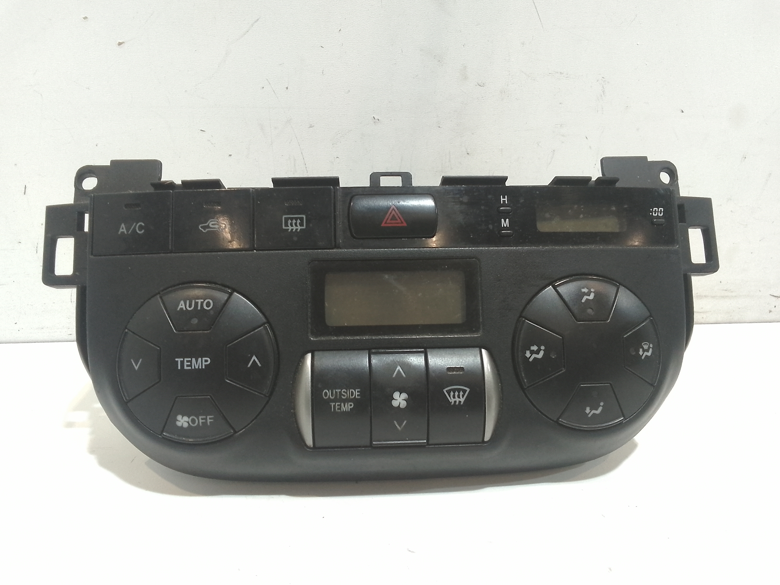 Blocco Comando Climatizzazione 5551942080 Usato