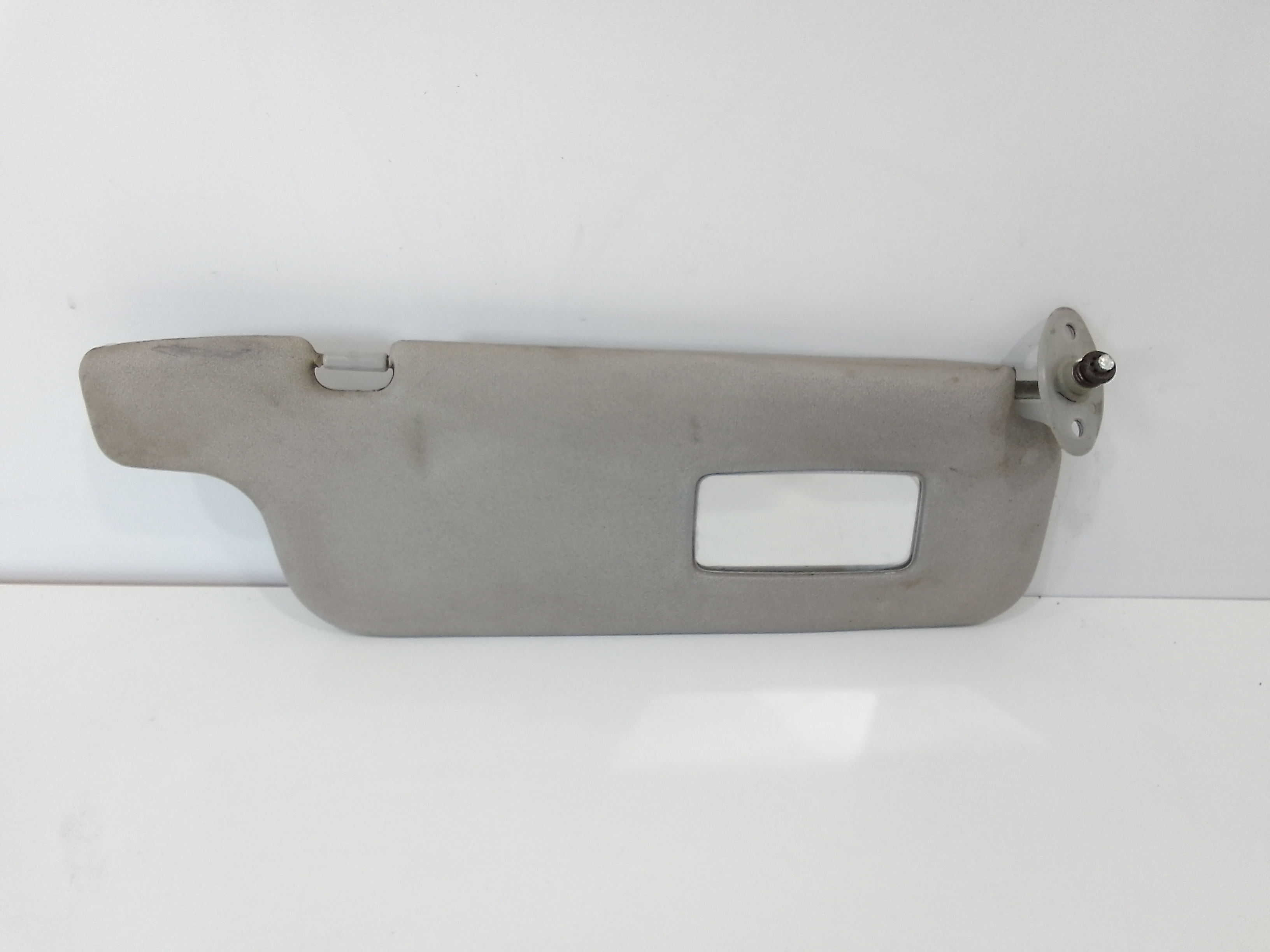 Aletta Parasole Parabrezza Destro 7431052041B0 Usato