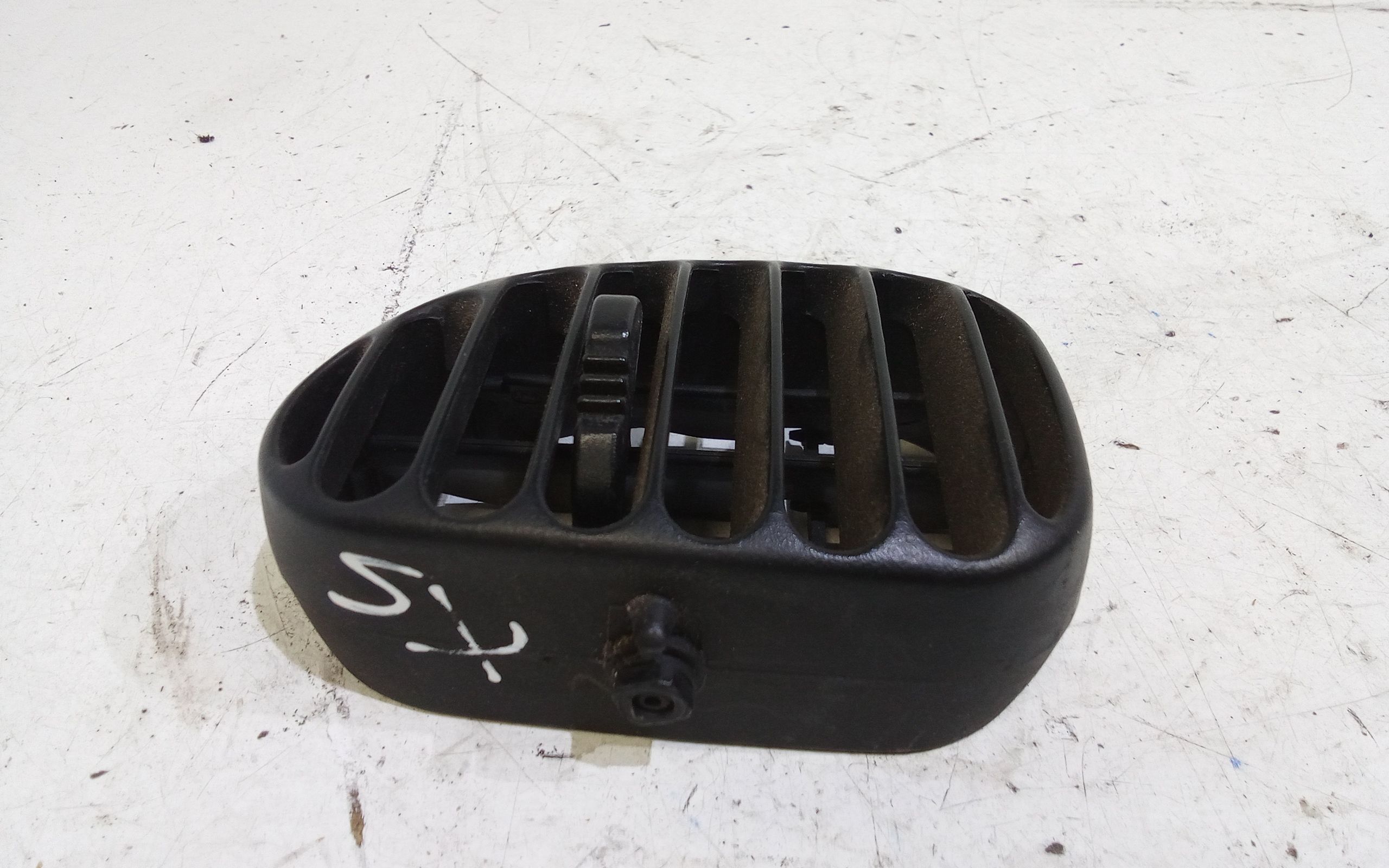 Condotto Aria Bocchette Lat. Cruscotto Sinistro Usato