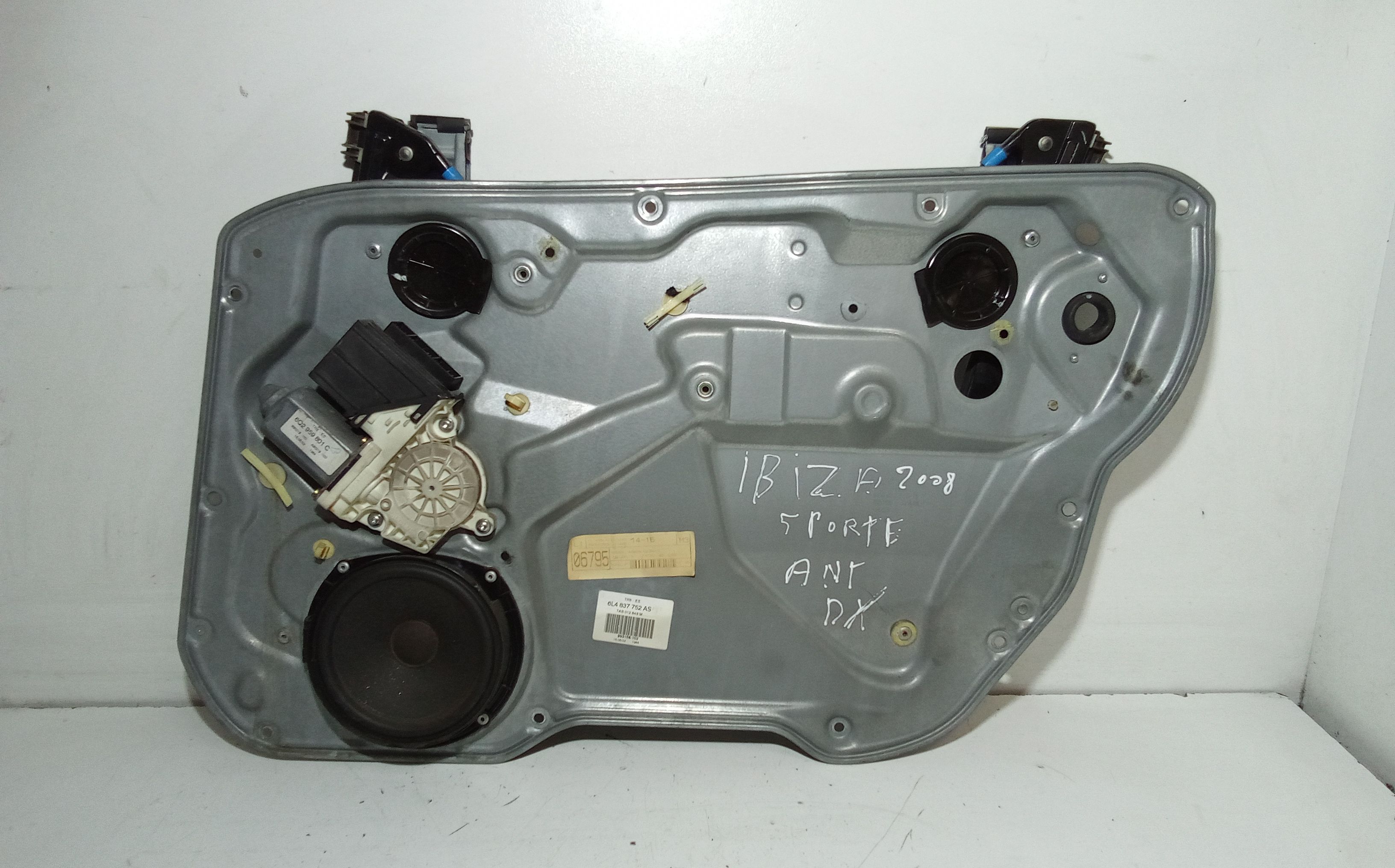 Alzacristallo Porta Ant. Destro Usato