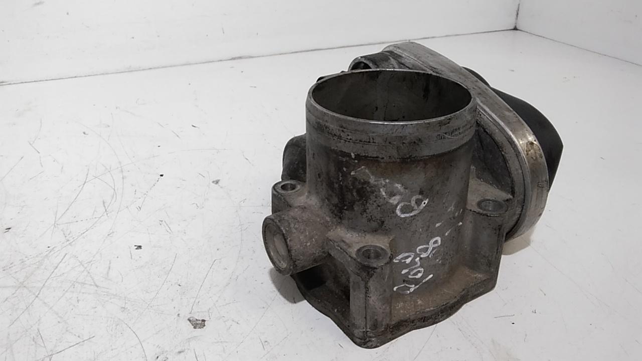 Corpo Farfallato 036133062Q Usato