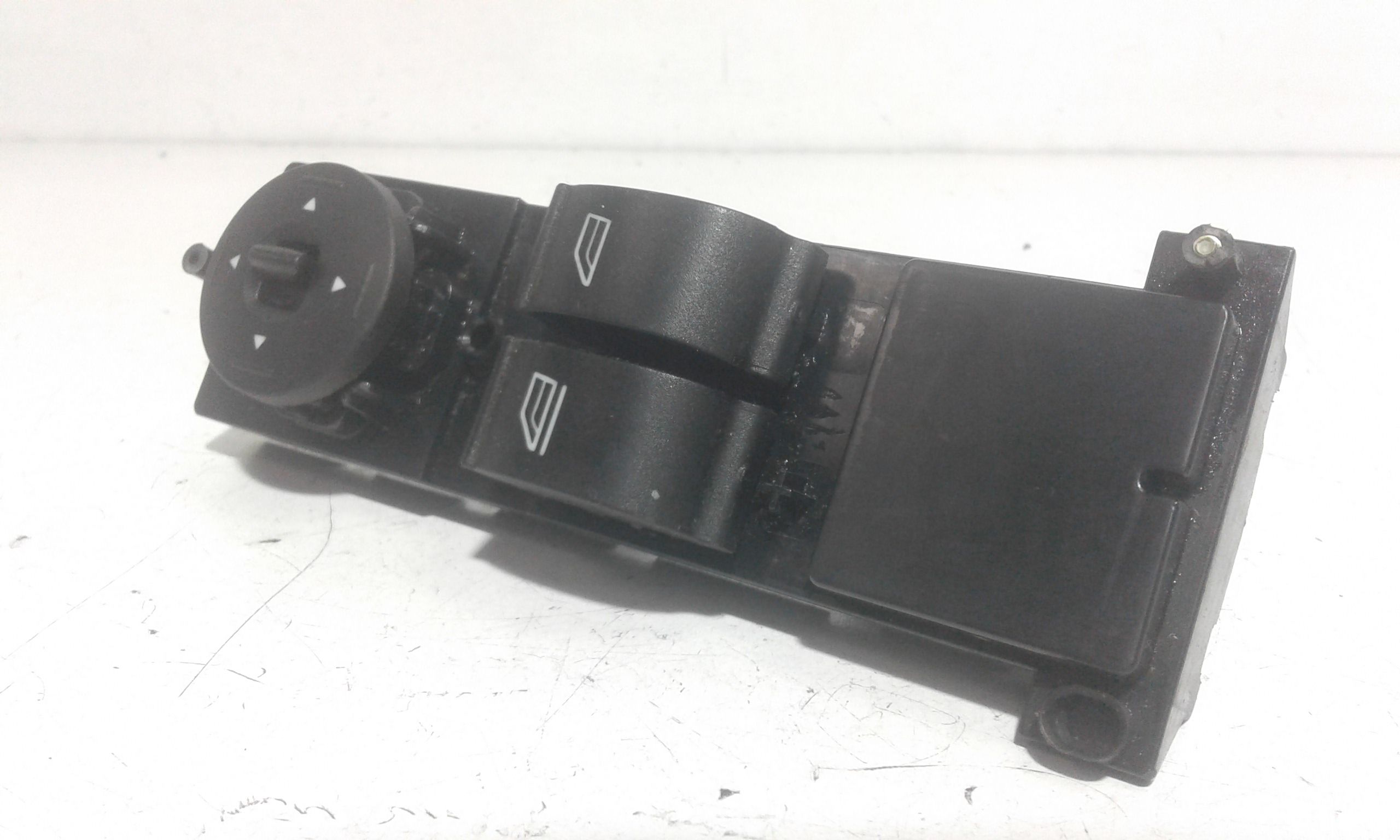 Interruttore Alzacristalli Porta Ant. Sinistro Usato