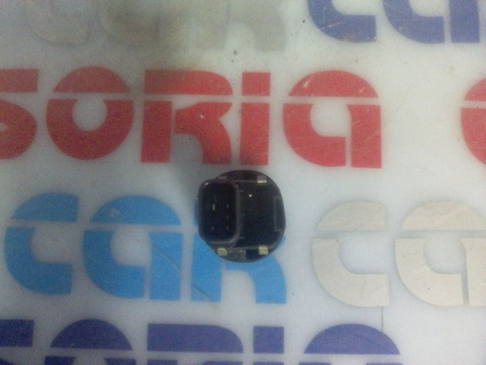 Interruttore Alzacristalli Porta Ant. Destro 1107243 Usato