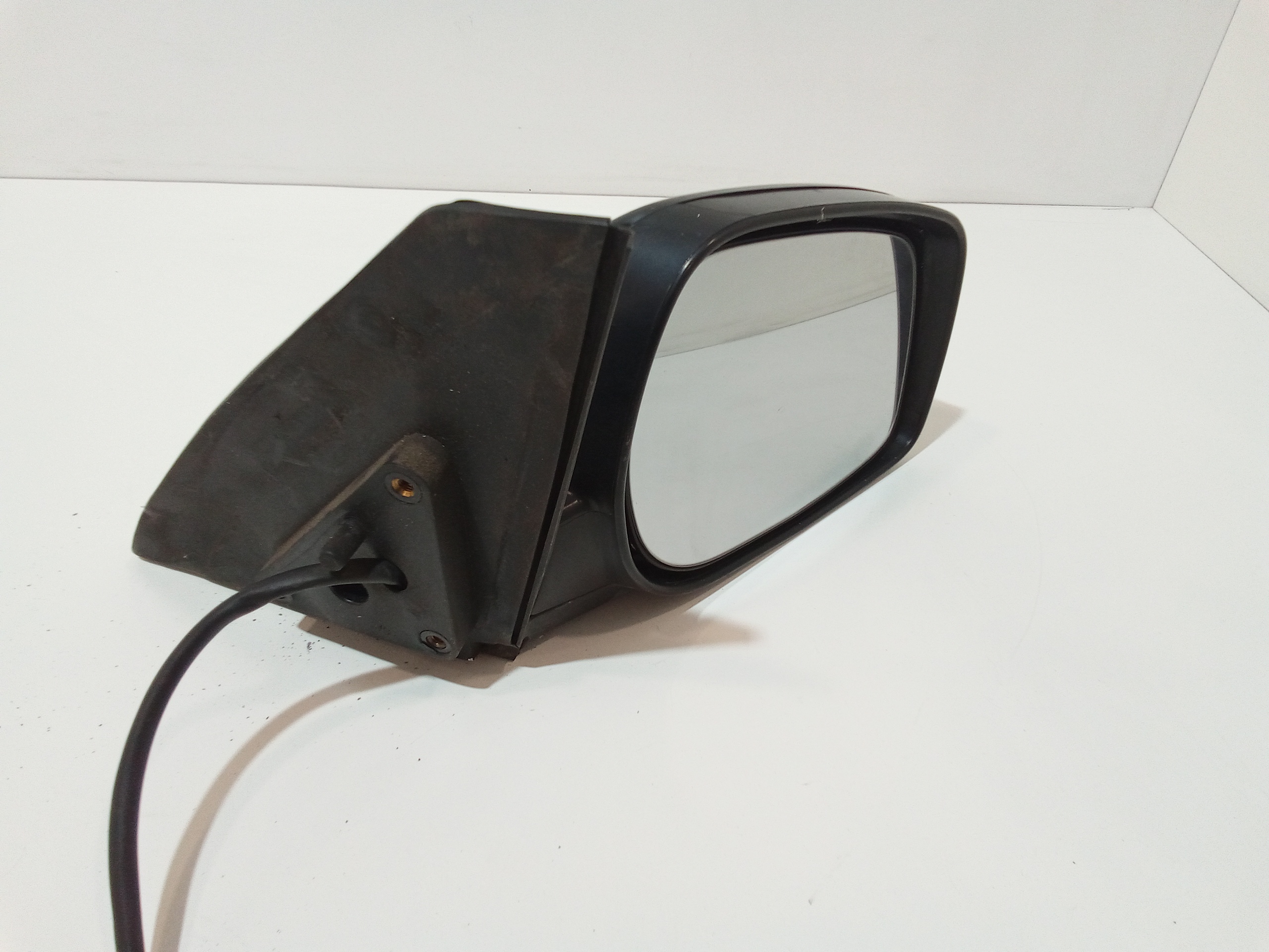 Retrovisore Est. Destro Usato