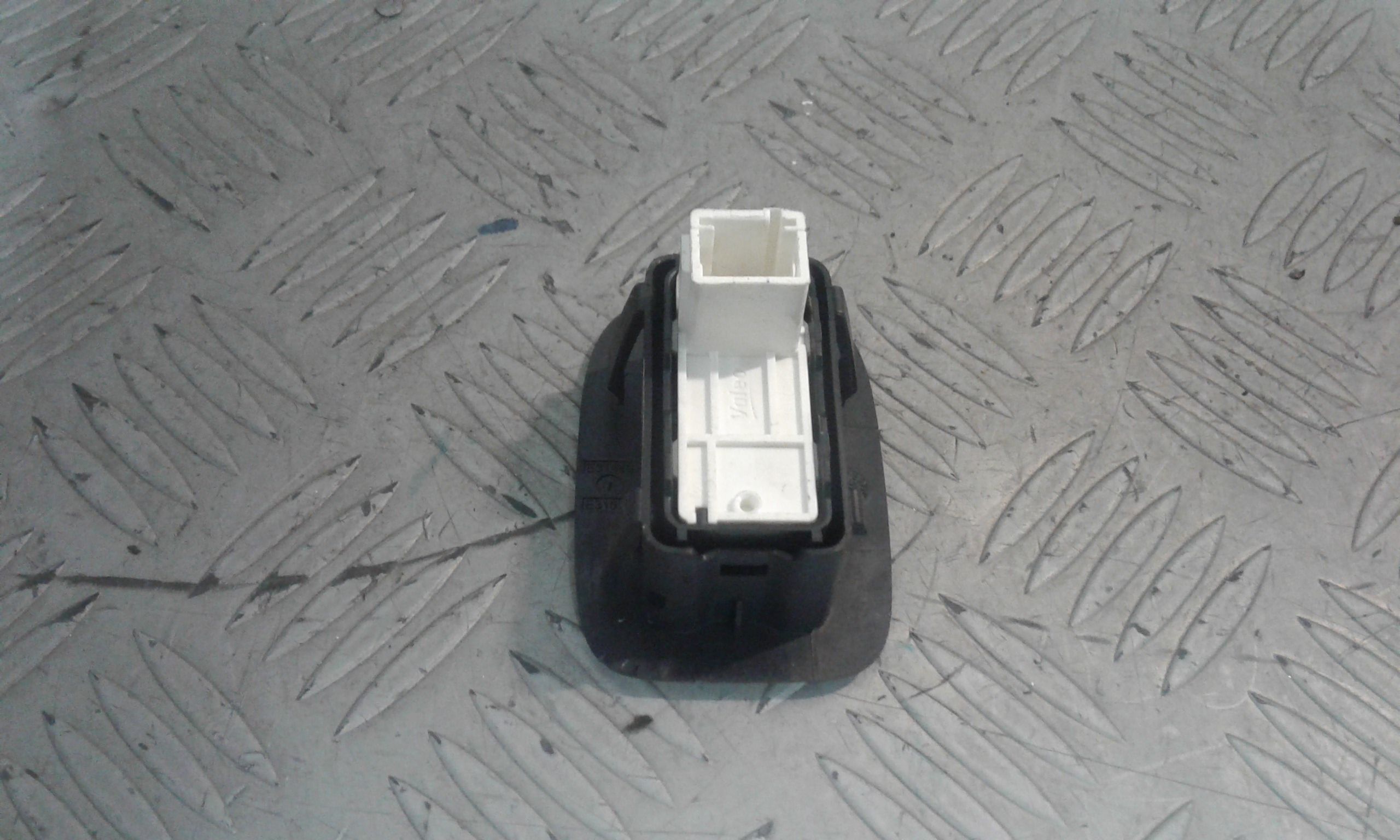 Interruttore Alzacristalli Porta Post. Sinistro 96751119ZD Usato