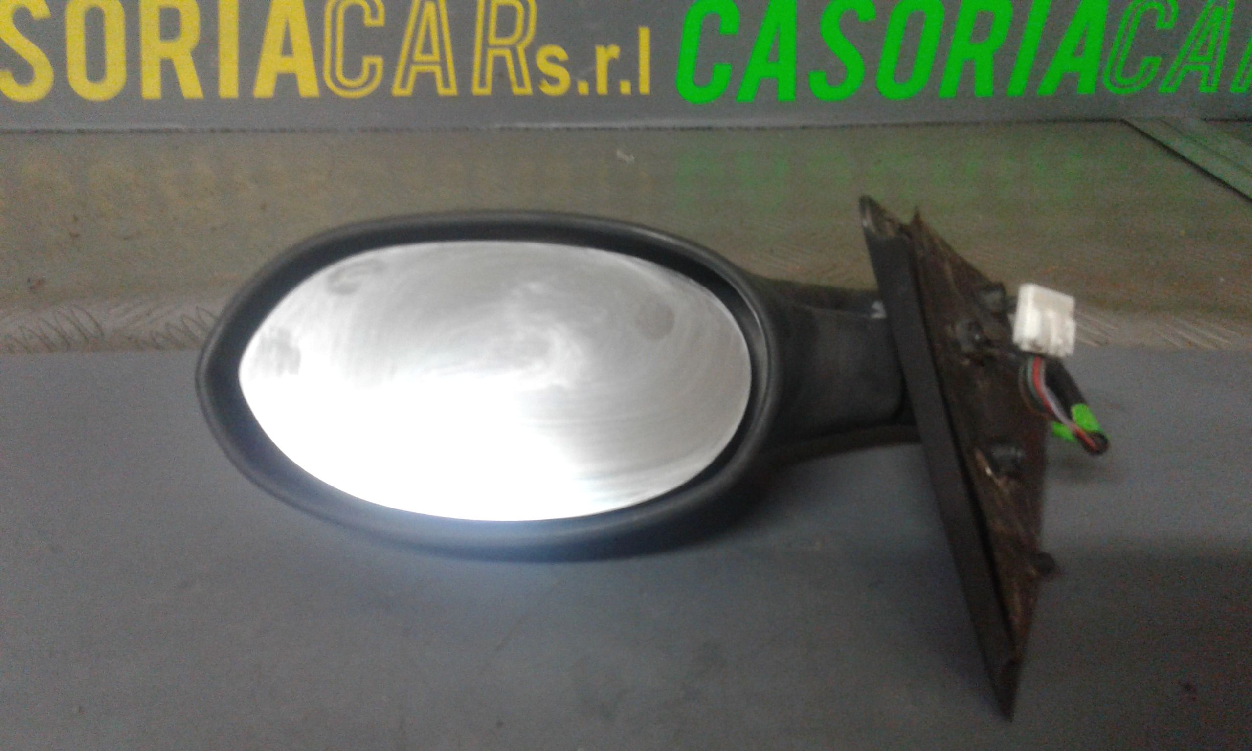 Retrovisore Est. Destro 735256894 Usato