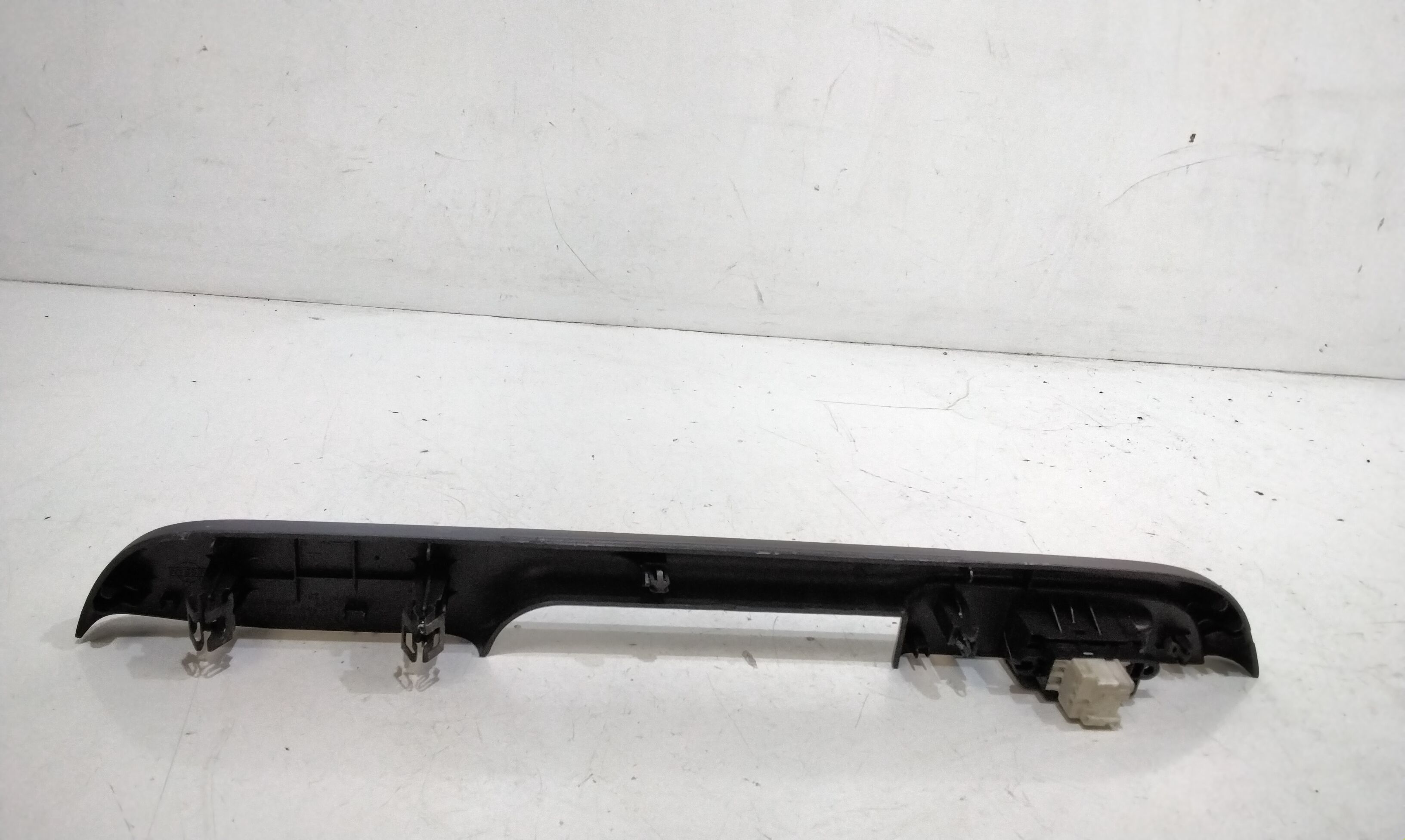 Interruttore Alzacristalli Porta Post. Sinistro 254110V000 Usato