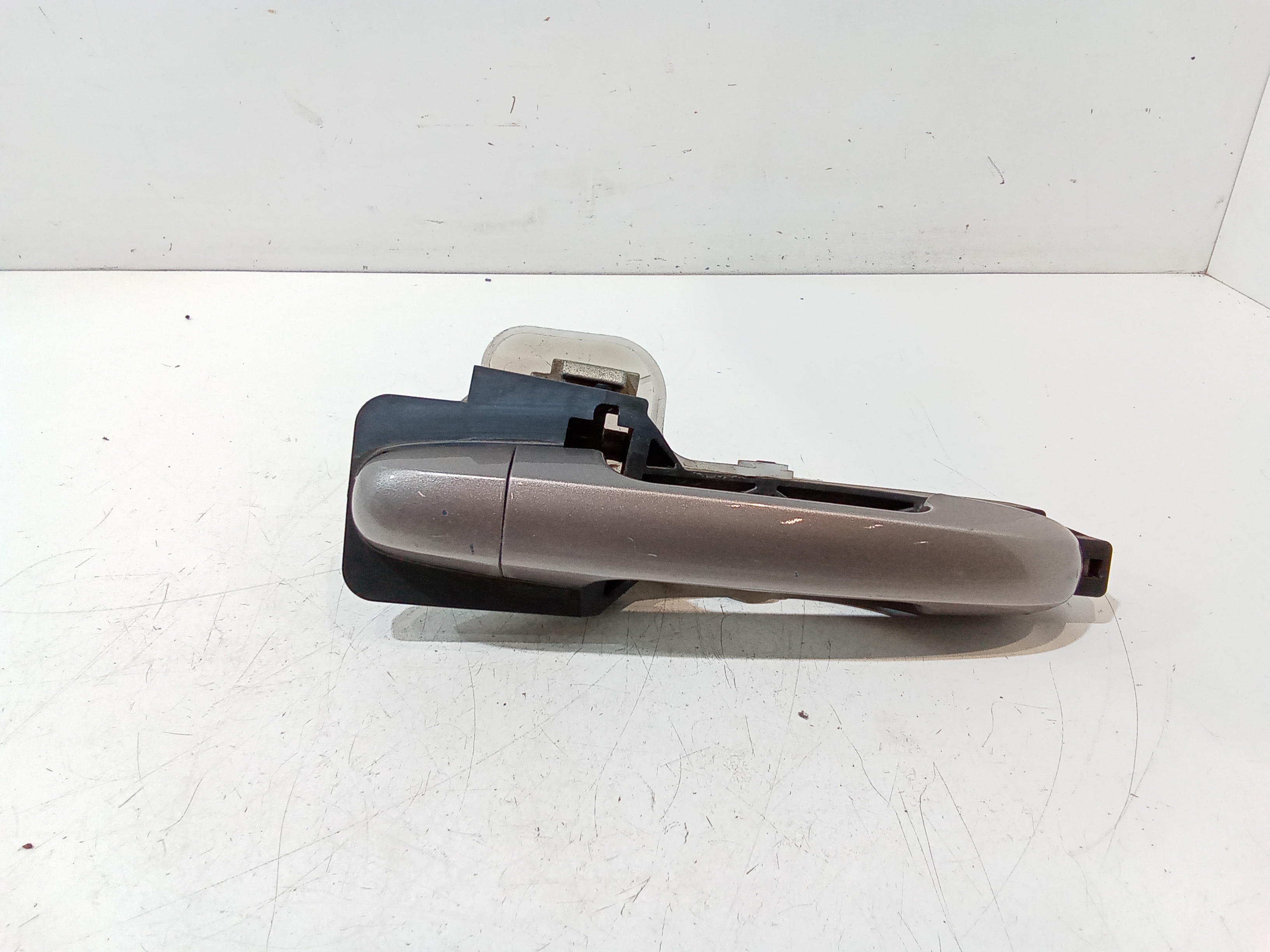 Maniglia Porta Ant. Destro 826511H000 Usato